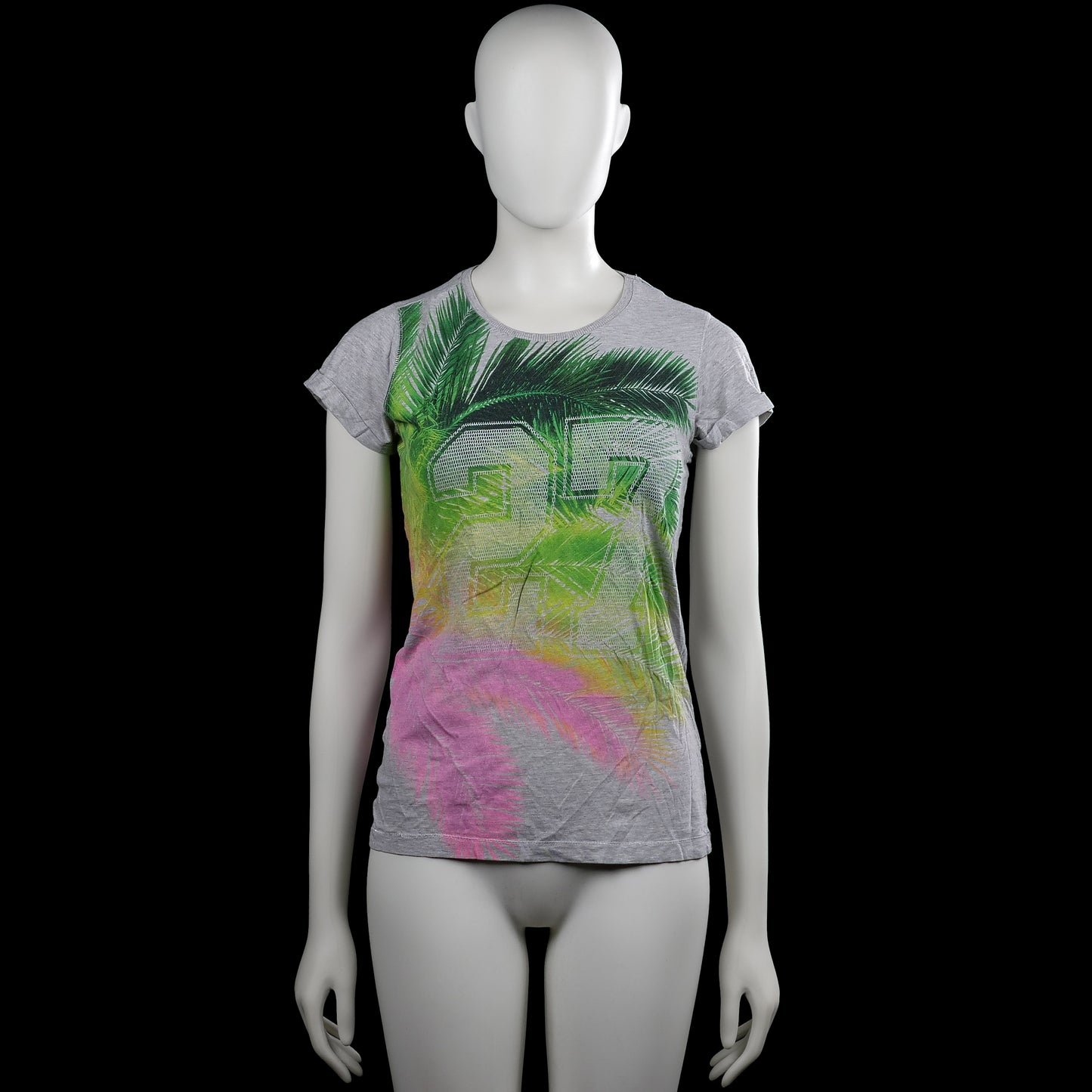T-shirt - Light Gray & Forest Green - Size S - Light gray short-sleeve top with a round neck and straight hem. Features a green and pink palm-leaf print on the front.