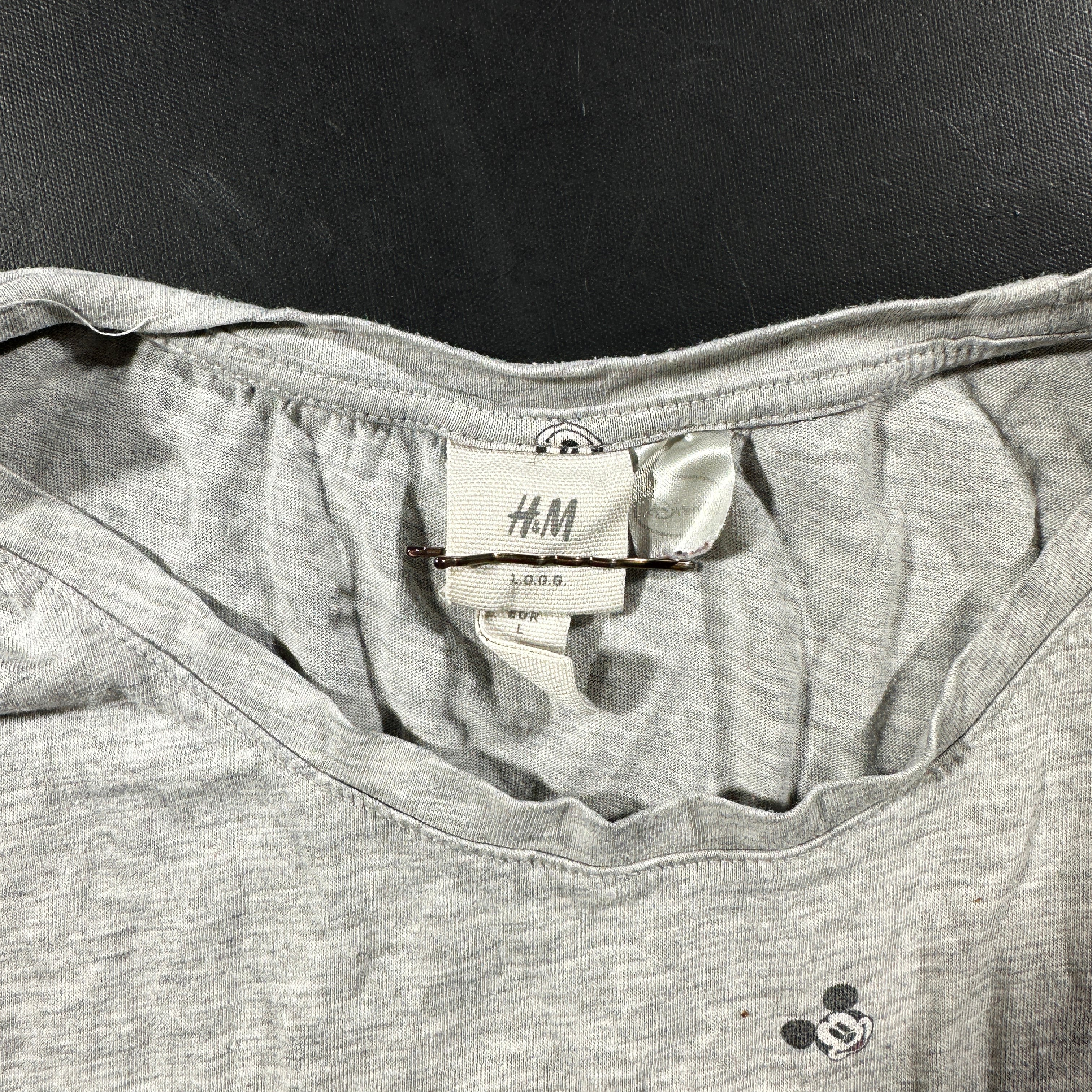 T-shirt - Light Gray & Black - Size L