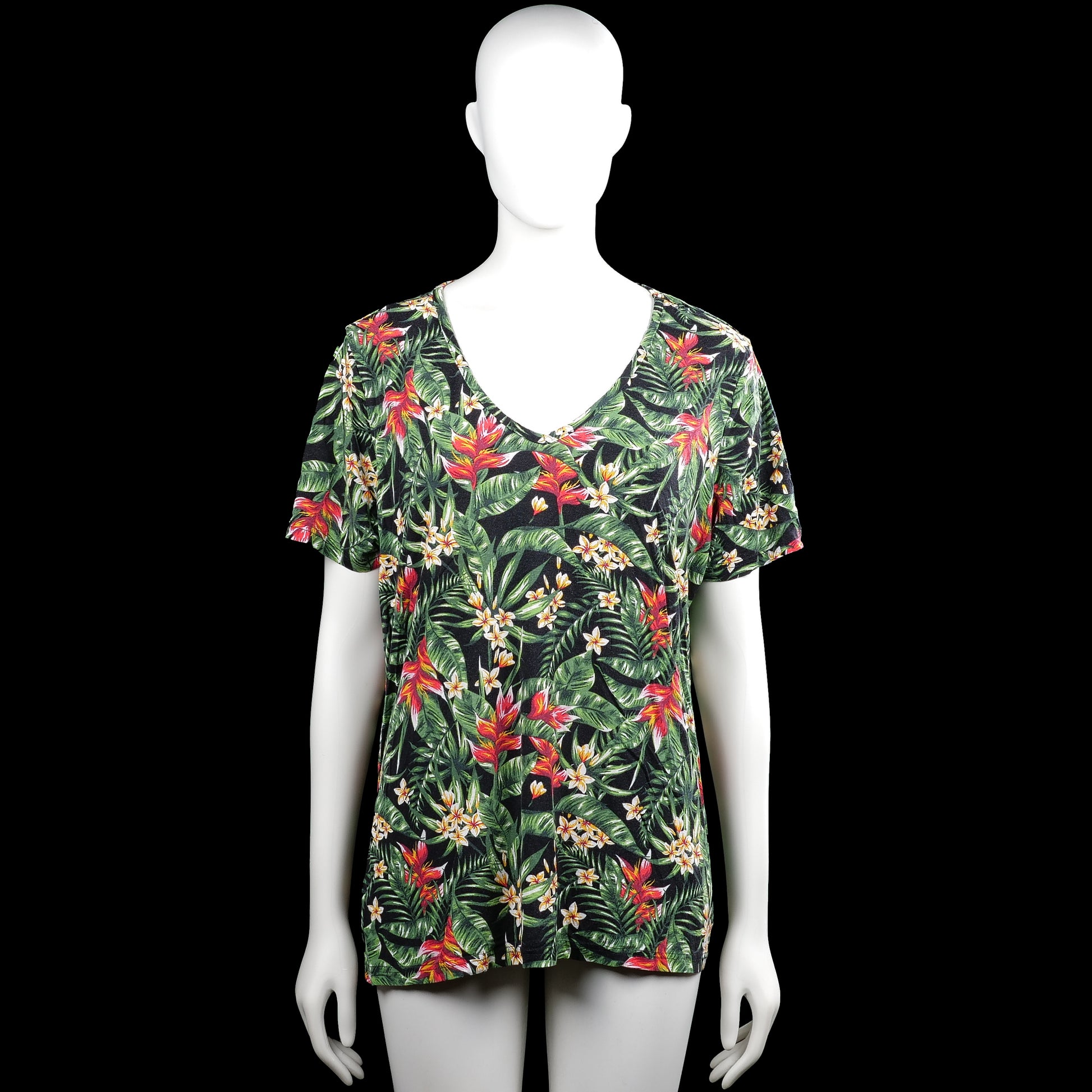 Msmode - T-shirt - Multicolored - Size L - Multicolored floral top with a scoop neckline and short sleeves. Features plain cuffs and a straight hem.