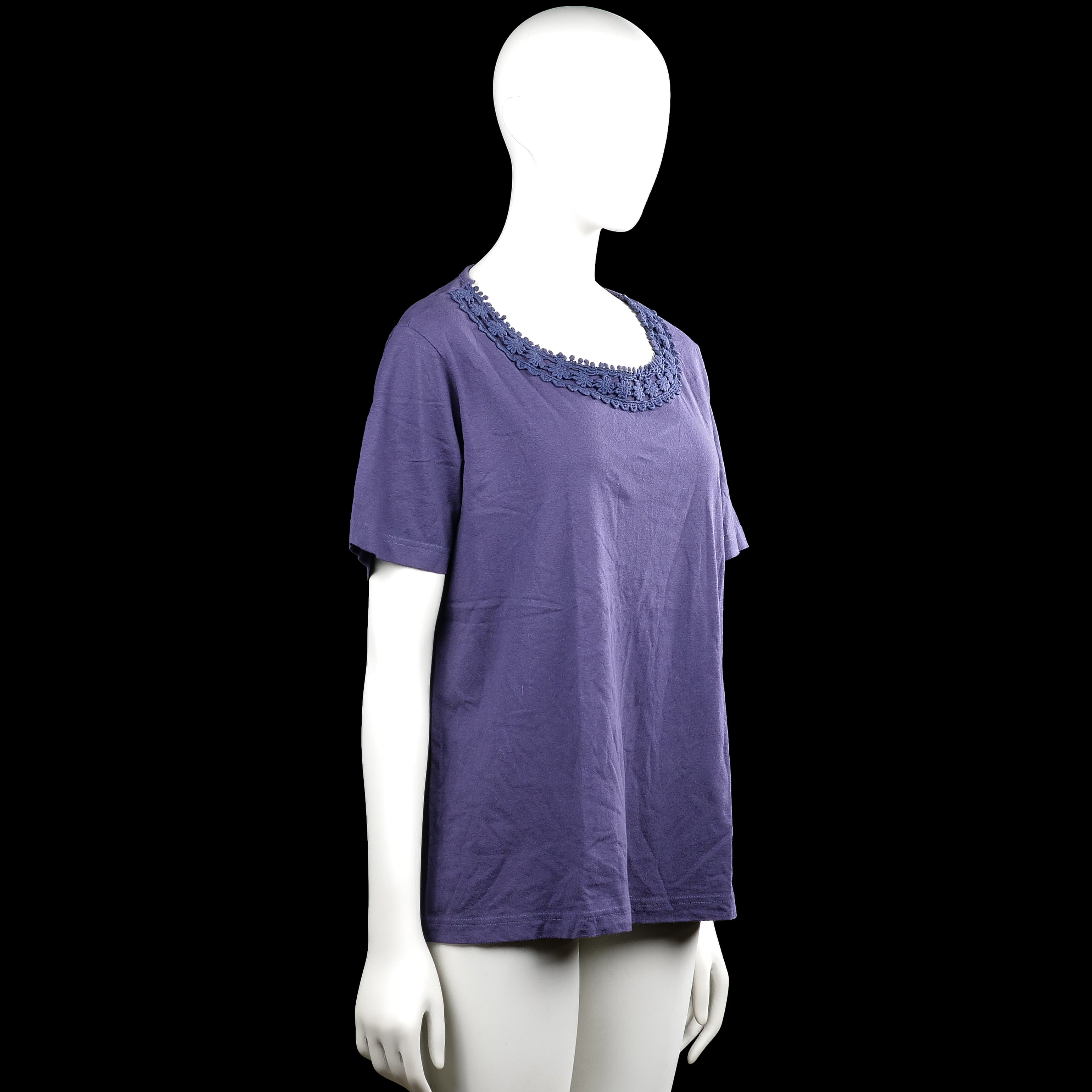 T-shirt - Purple - Size 44