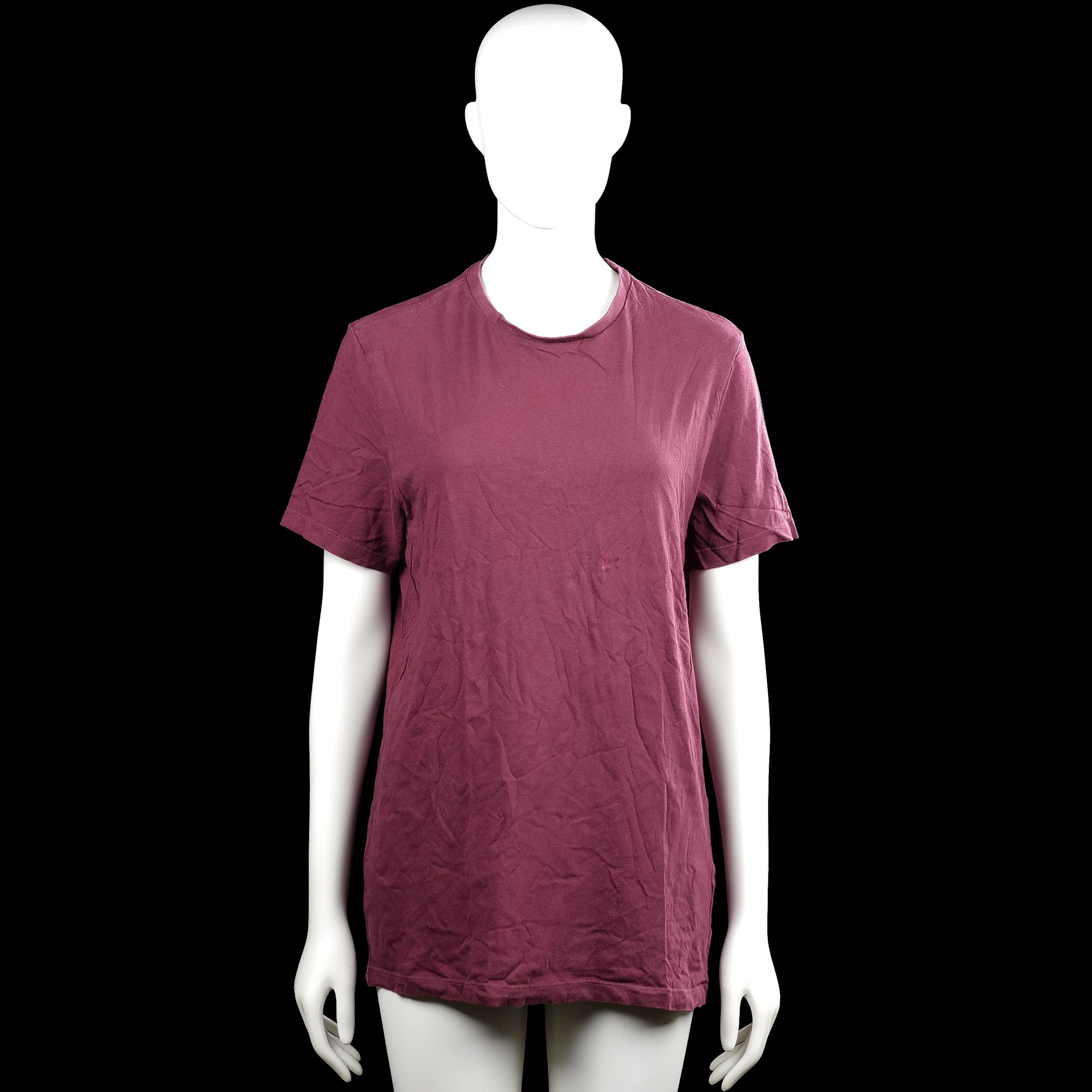 Asos - T-shirt - Burgundy - Size M - Burgundy solid top with a round neckline and short sleeves. Straight hem and plain cuffs.