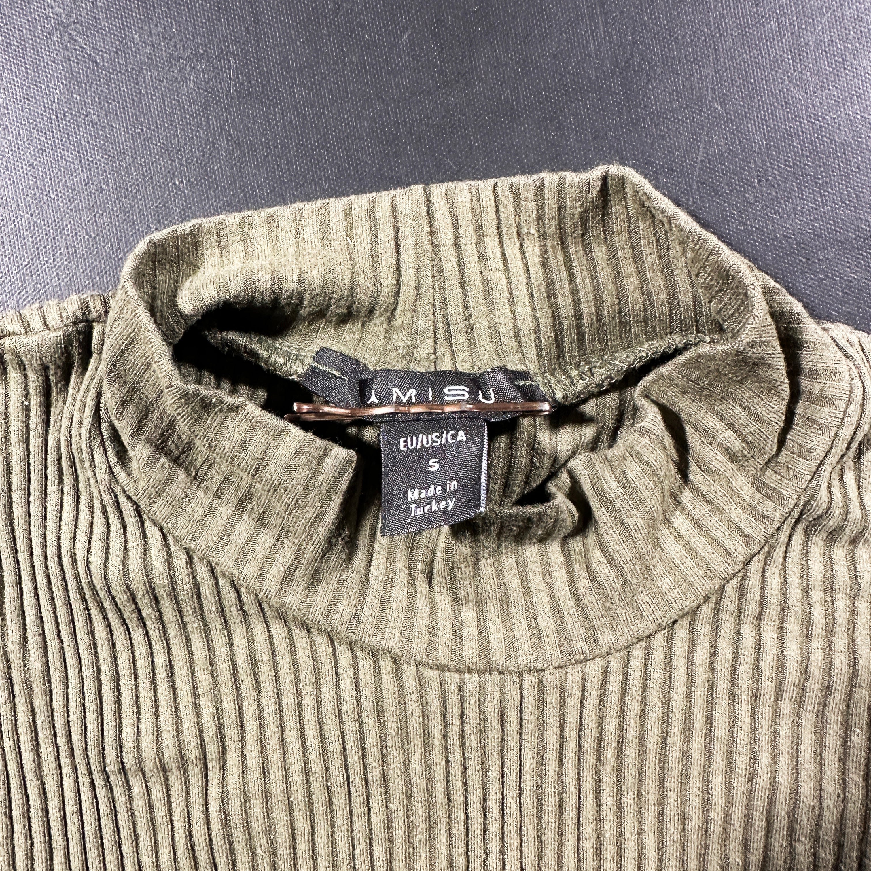 T-shirt - Olive - Size S