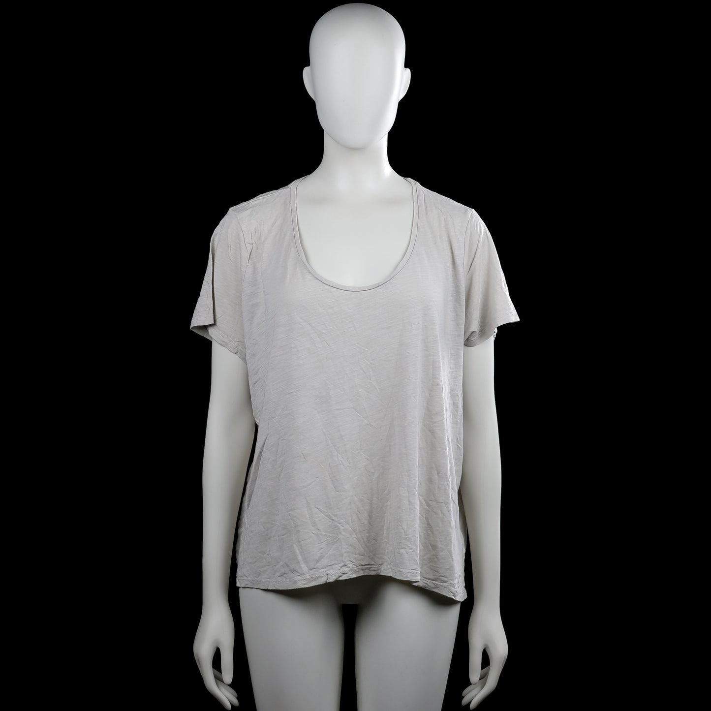 H&M - T-shirt - Light Gray - Size XL - Light gray solid top with a scoop neckline and short sleeves. Features plain cuffs and a straight hem.