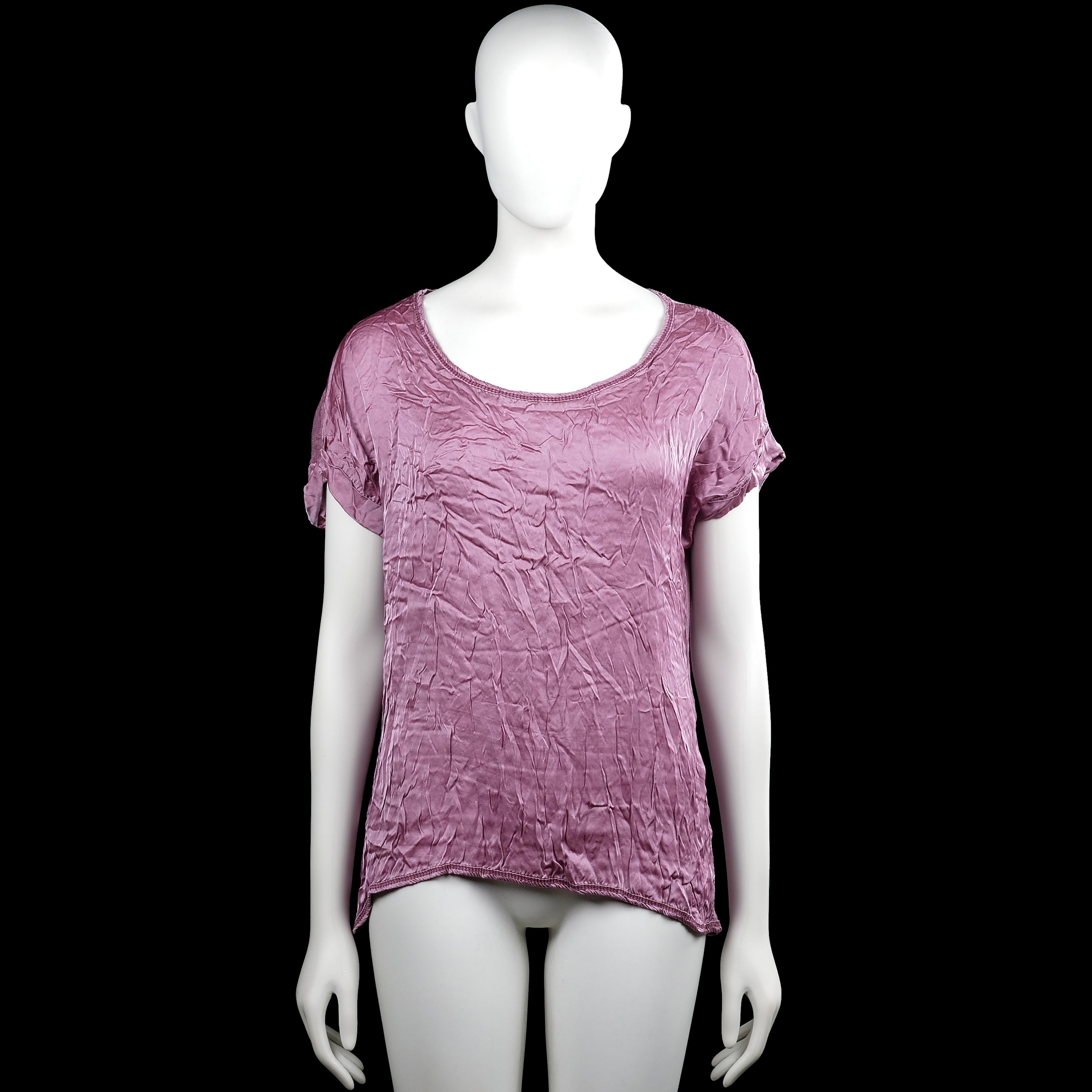Made In Italy - T-shirt - Purple - Size L - Solid purple top with a scoop neckline and short sleeves with rolled cuffs. Curved hem with no visible closures.