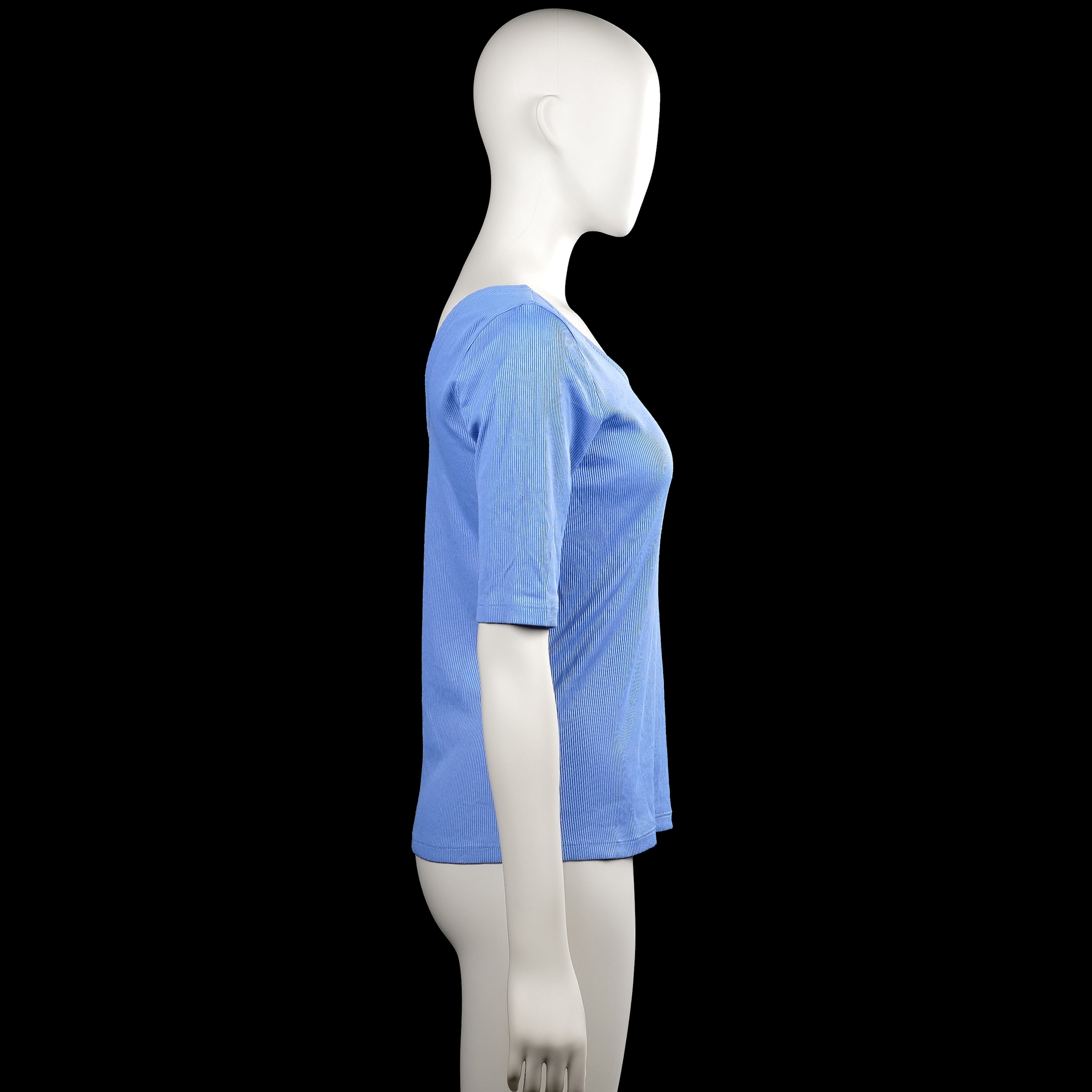 T-shirt - Light Blue - Size S