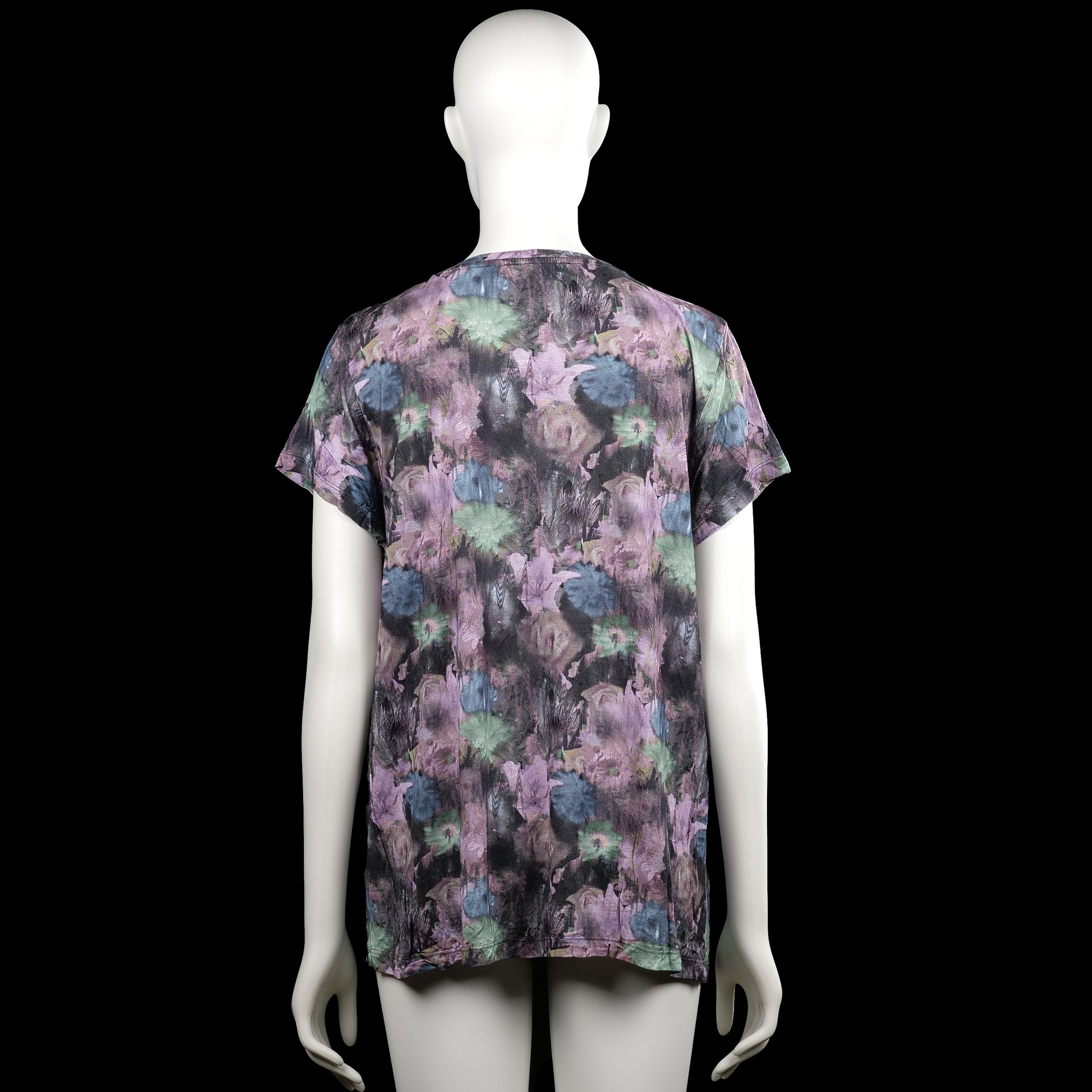 T-shirt - Purple & Black - Size M
