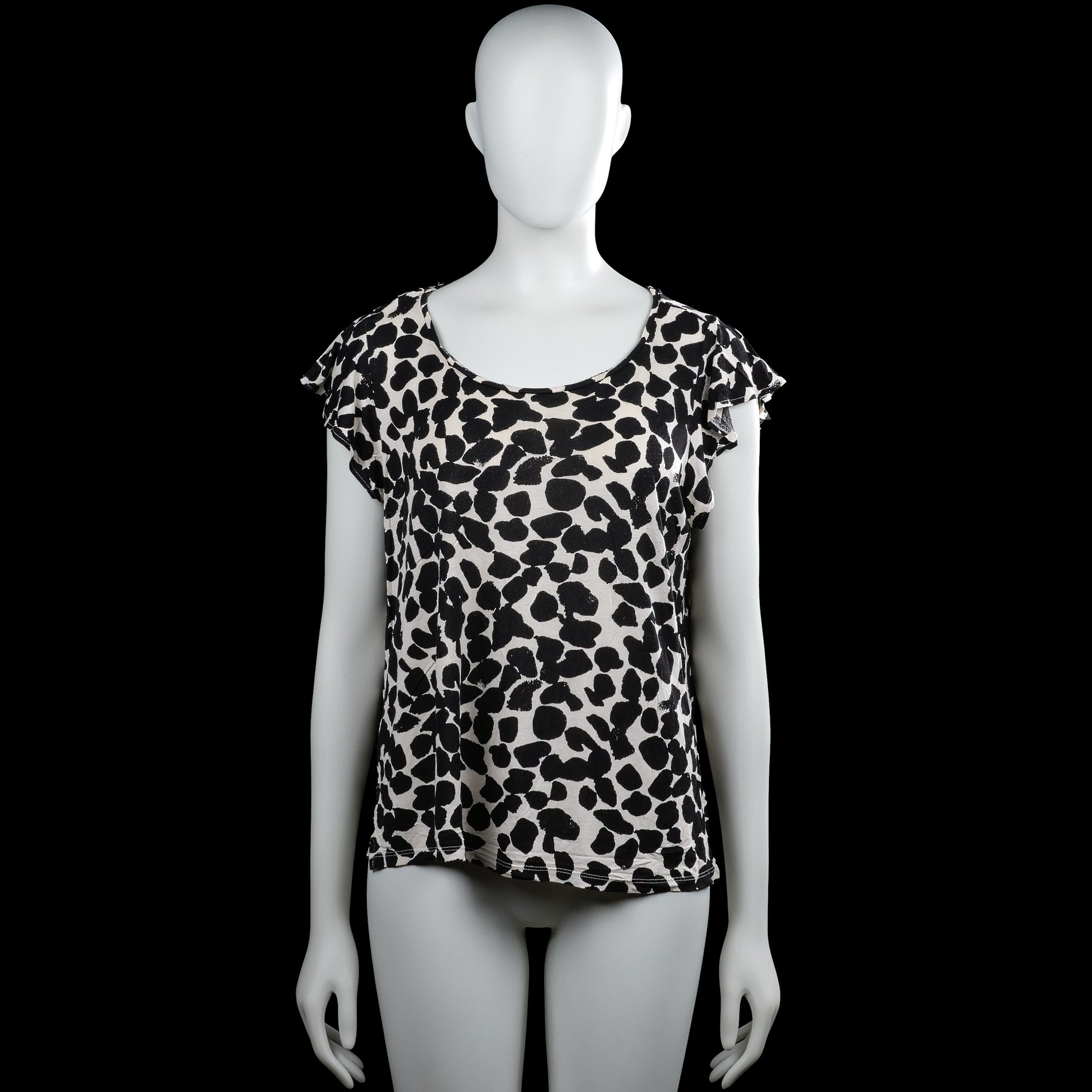 H&M - T-shirt - White & Black - Size M - White and black top with an all-over irregular spot print and a scoop neckline. Features short flutter sleeves with plain cuffs and a straight hem.