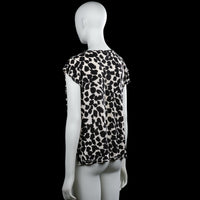T-shirt - White & Black - Size M