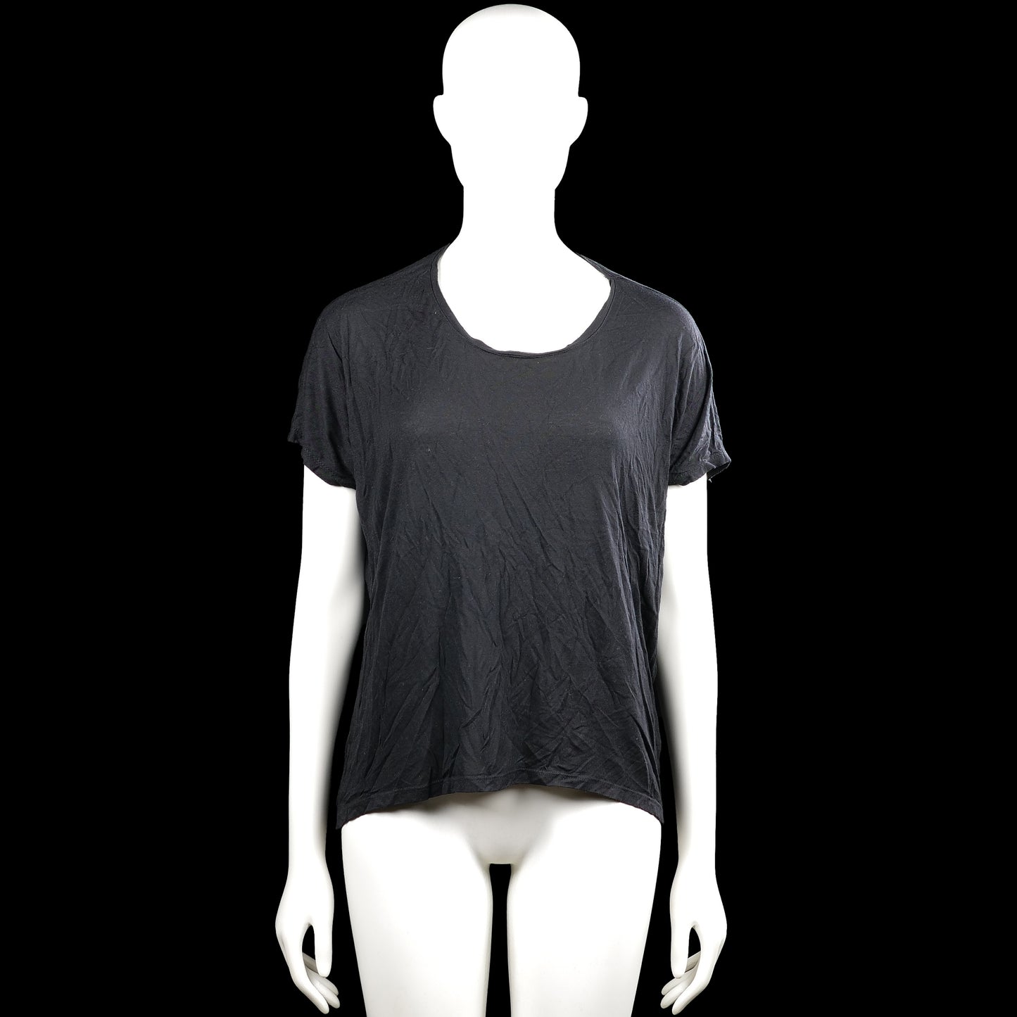 Mbvm - T-shirt - Charcoal - Size S - Charcoal solid top with a scoop neckline and short sleeves. Straight hem with no visible closures.