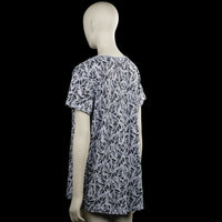 T-shirt - Light Gray & Black - Size XL