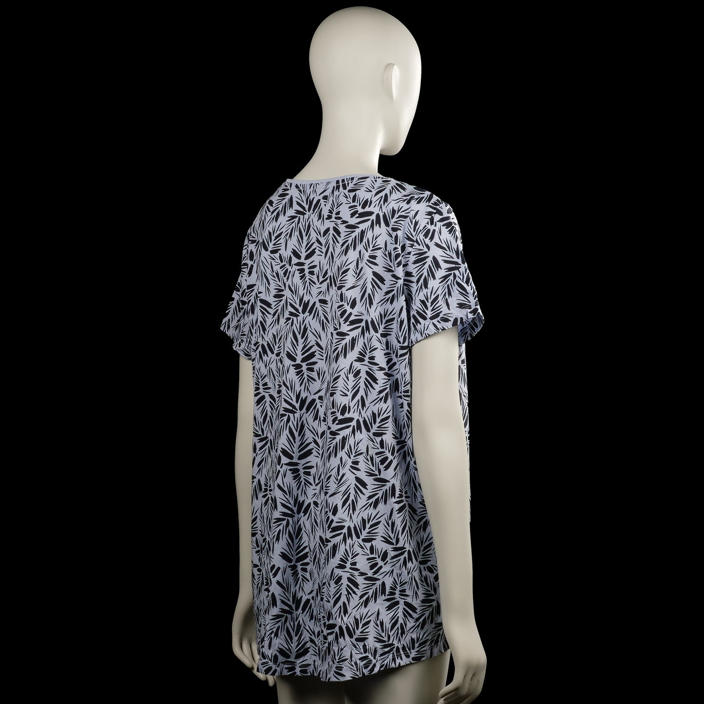 T-shirt - Light Gray & Black - Size XL