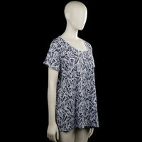 T-shirt - Light Gray & Black - Size XL