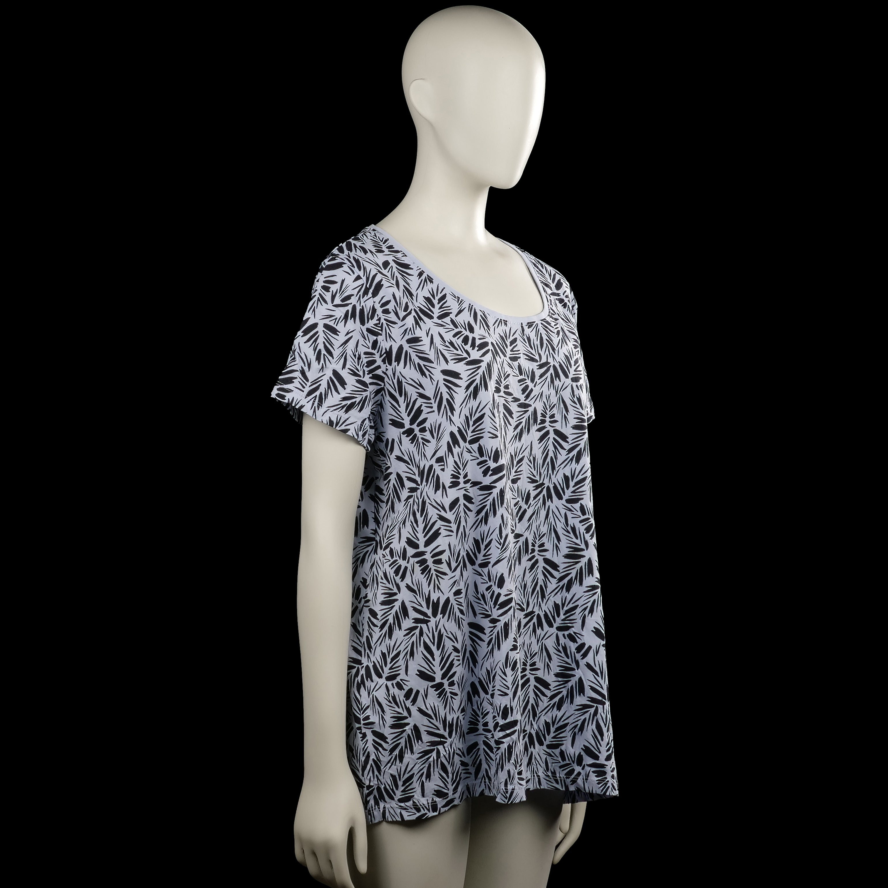 T-shirt - Light Gray & Black - Size XL