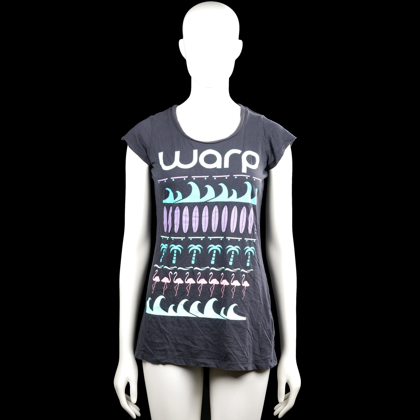 Warp - T-shirt - Charcoal & Purple - Size 158, 164 - Charcoal short-sleeve top with a round neckline and straight hem. Front has a large graphic print in purple and other colors.