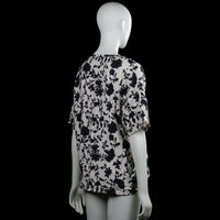 T-shirt - White & Black - Size L
