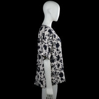 T-shirt - White & Black - Size L