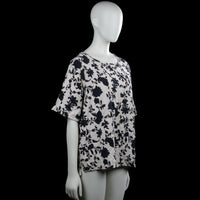 T-shirt - White & Black - Size L