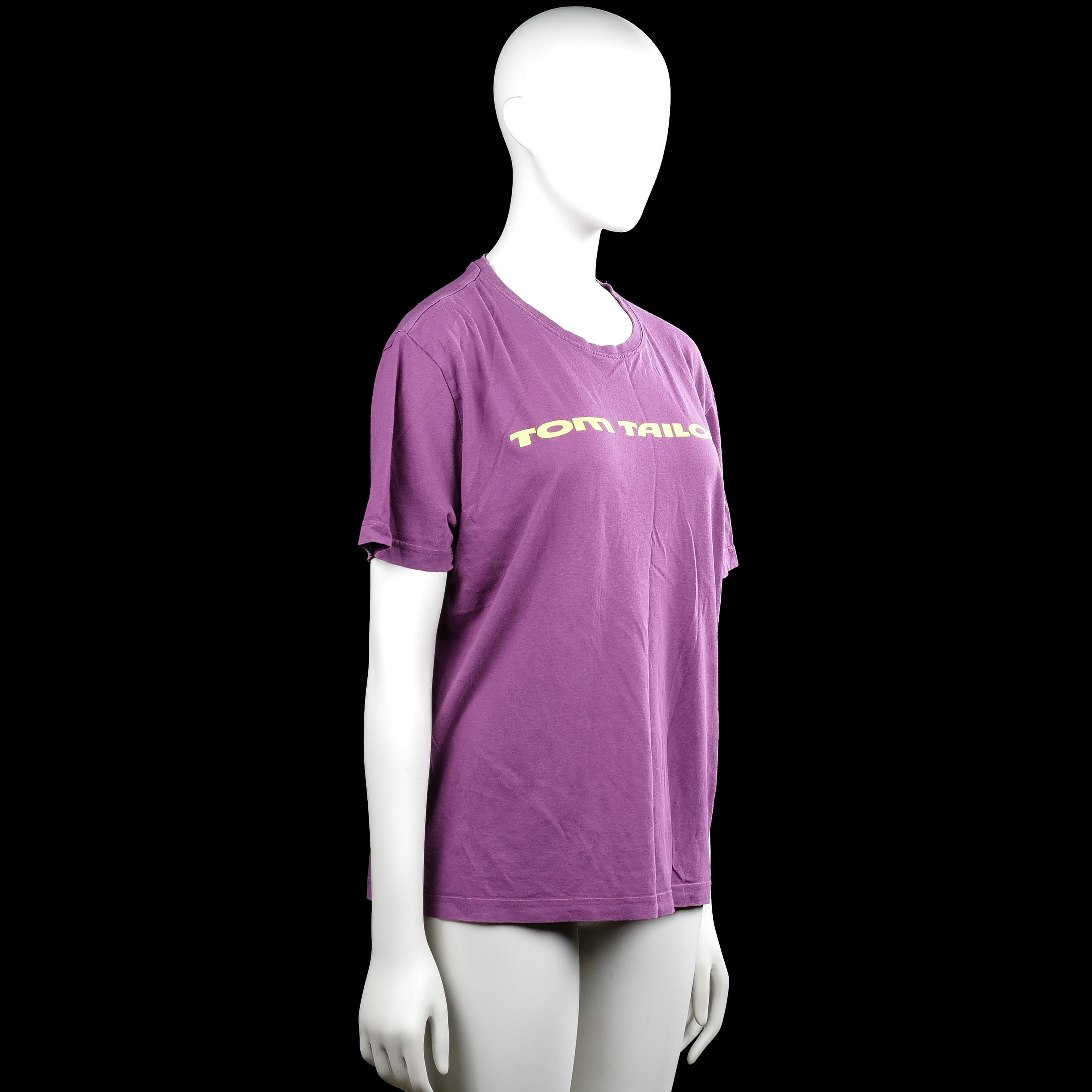 T-shirt - Purple - Size M