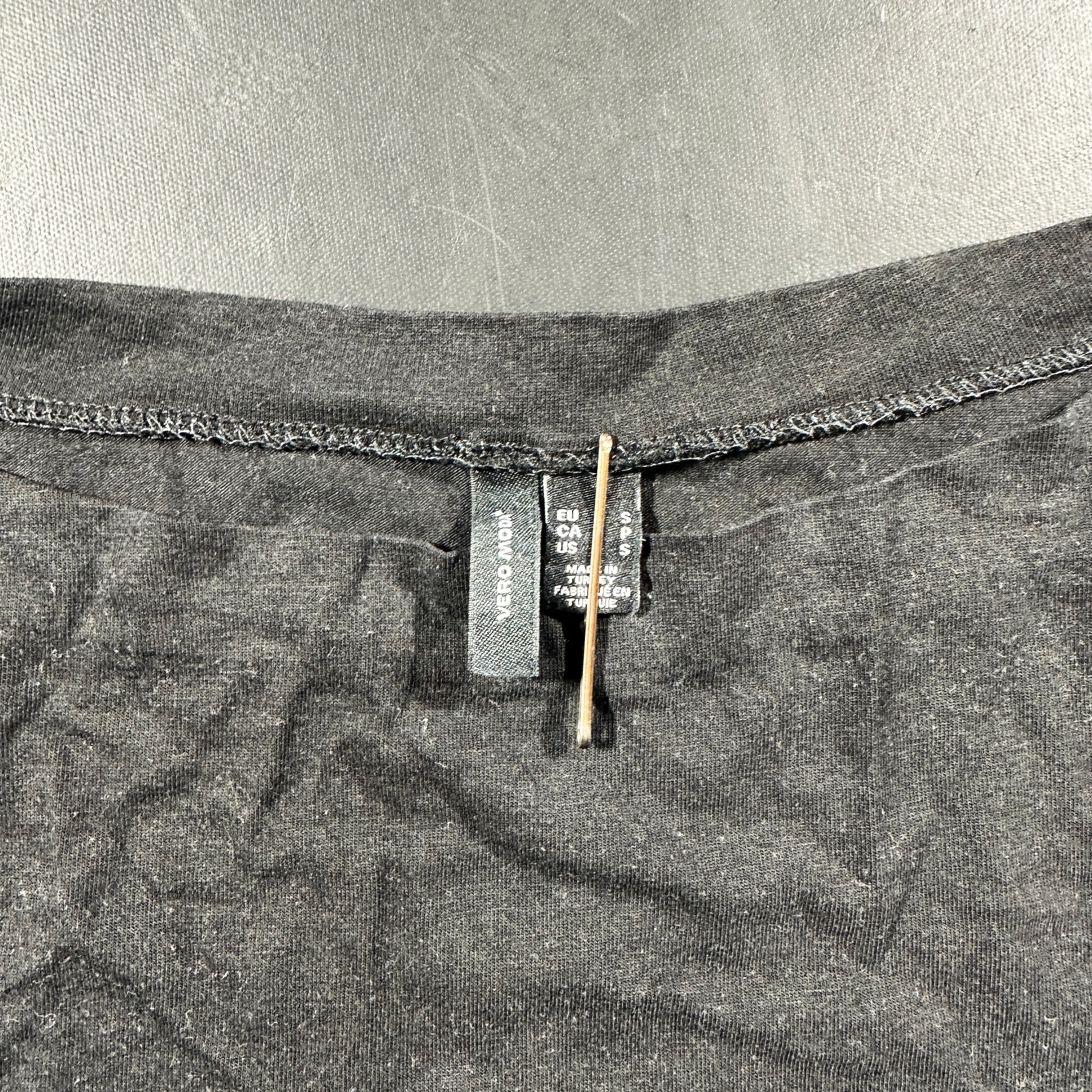 T-shirt - Charcoal - Size S