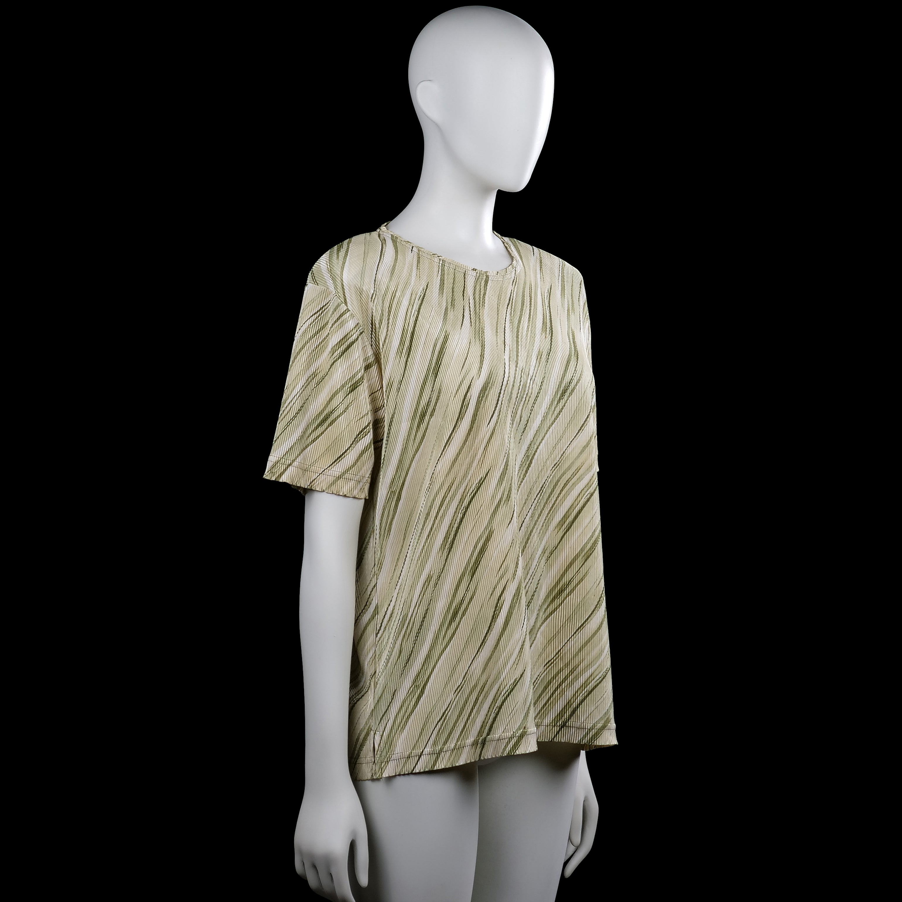 T-shirt - Beige & Olive - Size L