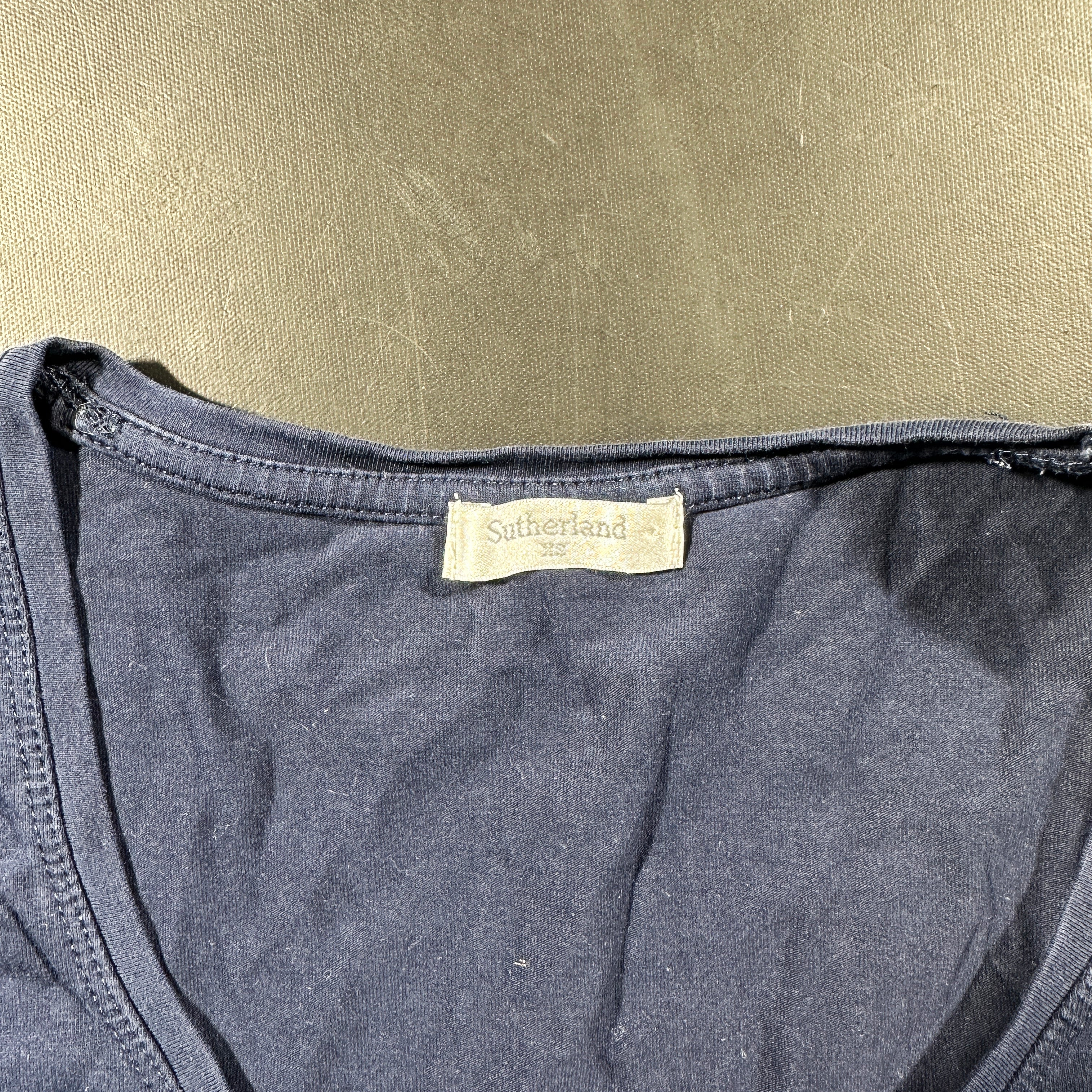 T-shirt - Navy - Size XS