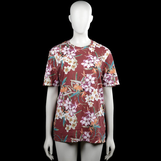 Visual clothing project - T-shirt - Burgundy & White - Size M - Burgundy top with a floral pattern in white and purple, featuring a round neckline and short sleeves with plain cuffs. Straight hem with no visible closures.