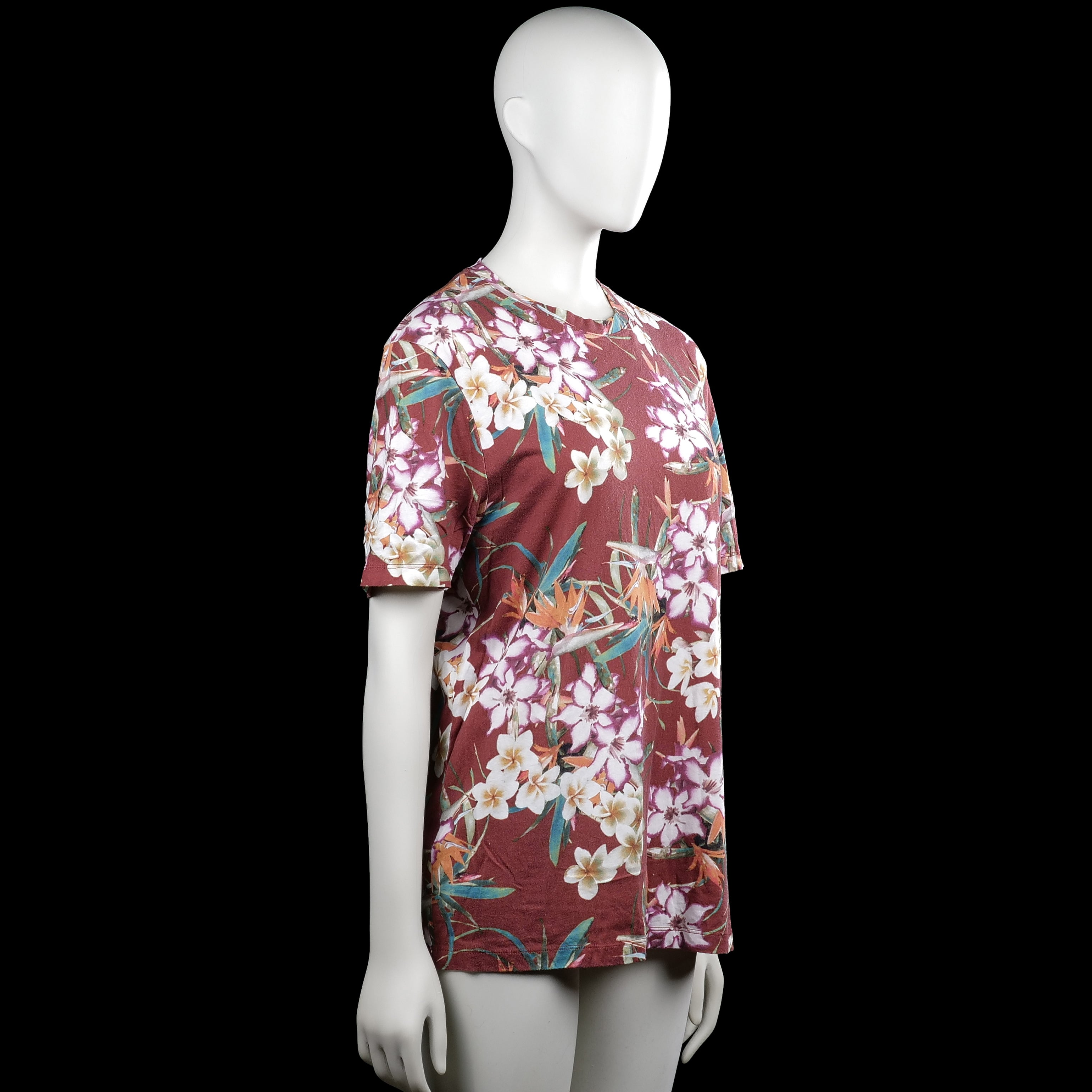 T-shirt - Burgundy & White - Size M