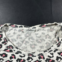 T-shirt - White & Black - Size M