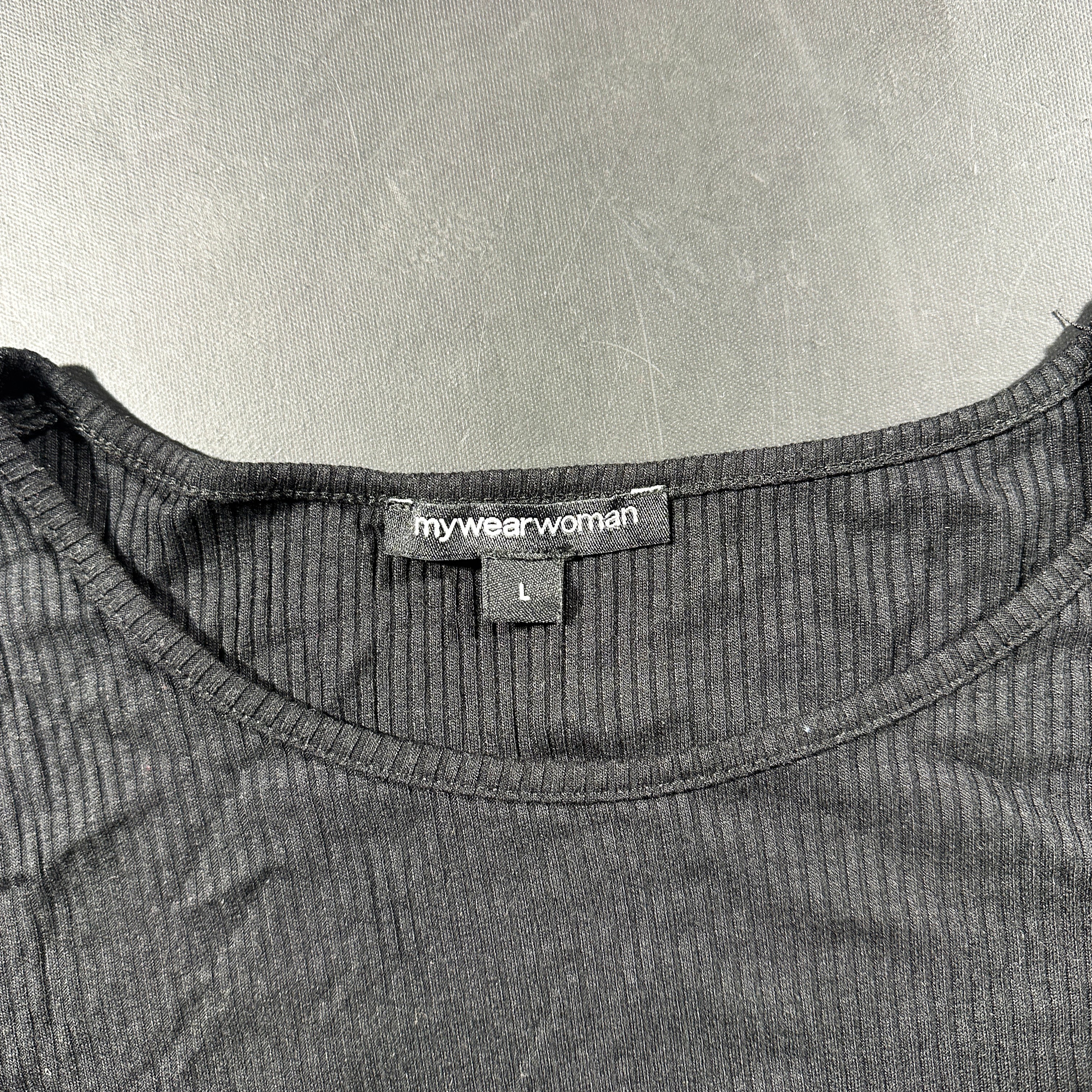 T-shirt - Charcoal - Size L