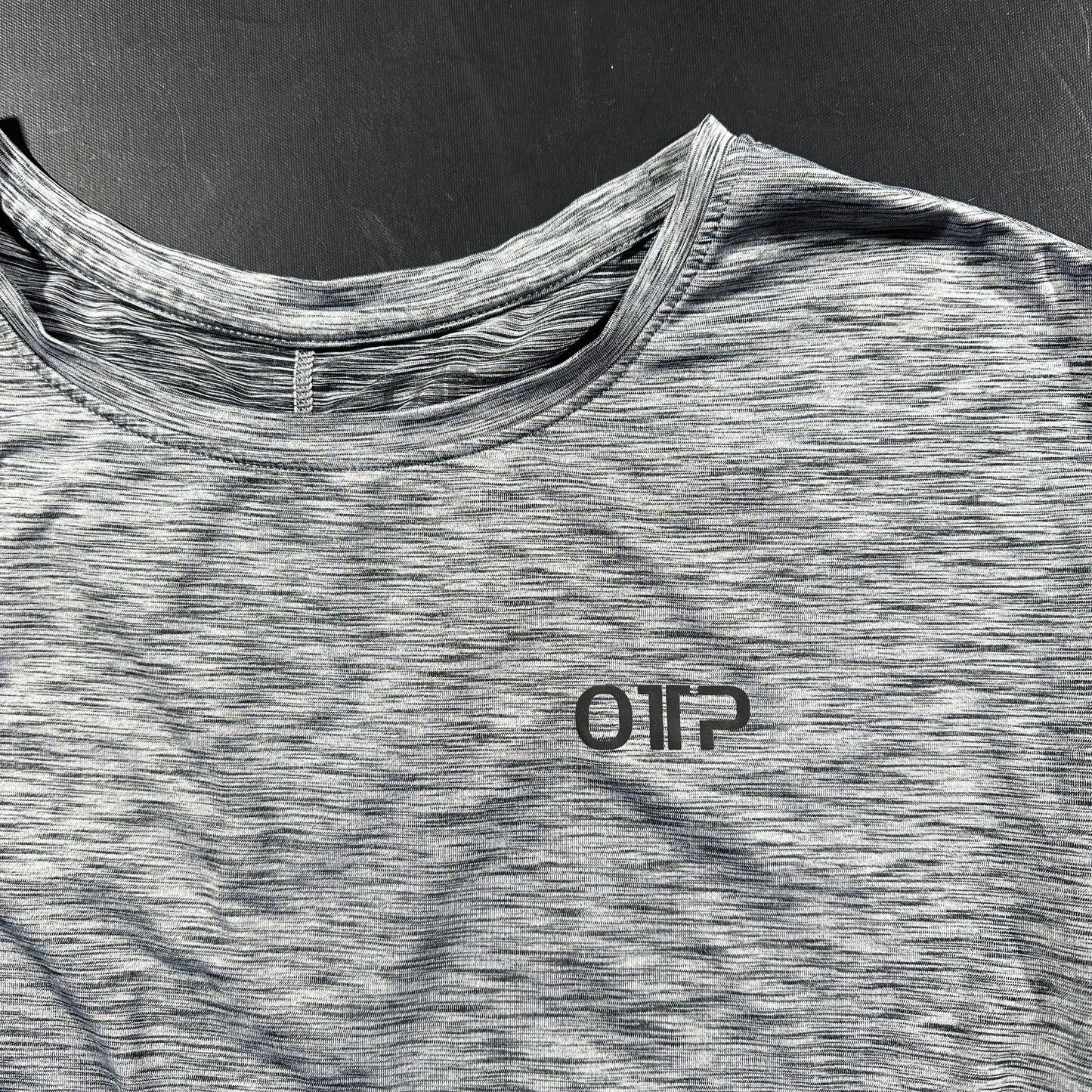 T-shirt - Gray - Size M