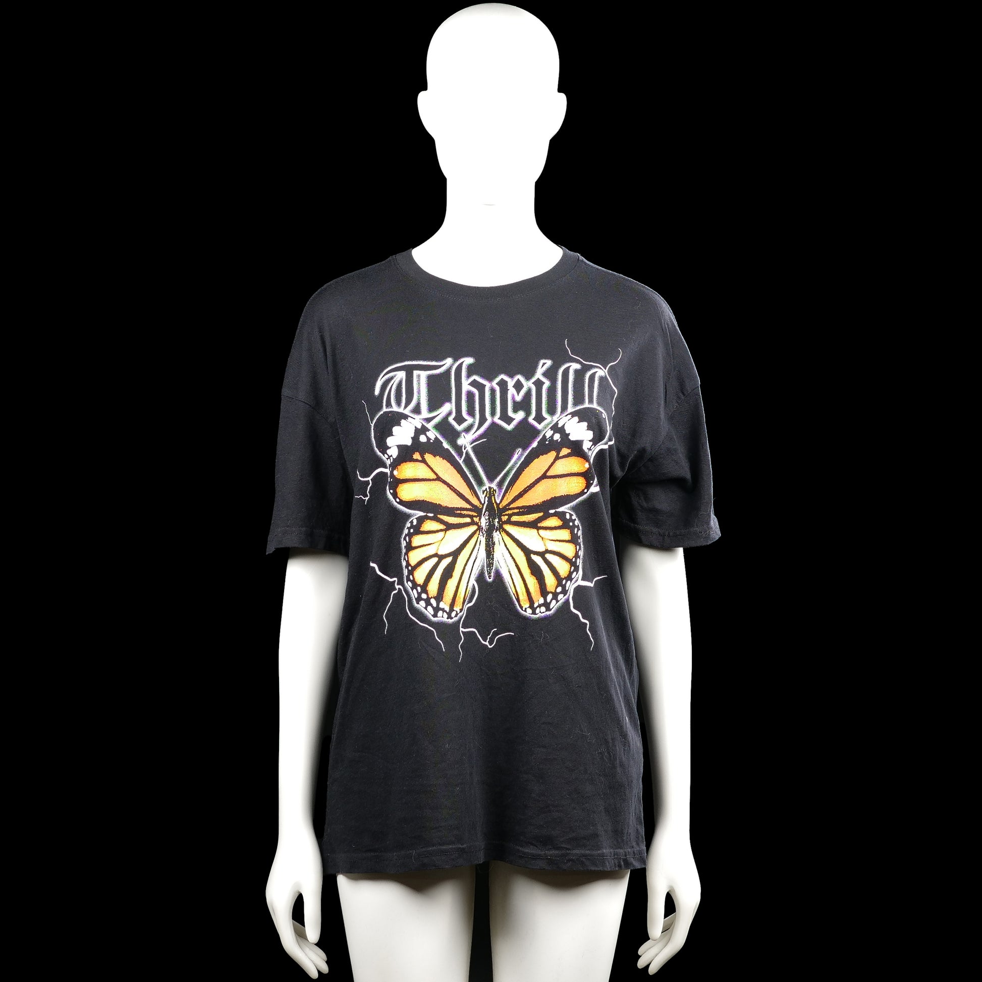 Fb Sister - T-shirt - Black - Size XS - Black short-sleeve T-shirt with a round neck and straight hem. Features a large front graphic print with lettering and a butterfly.