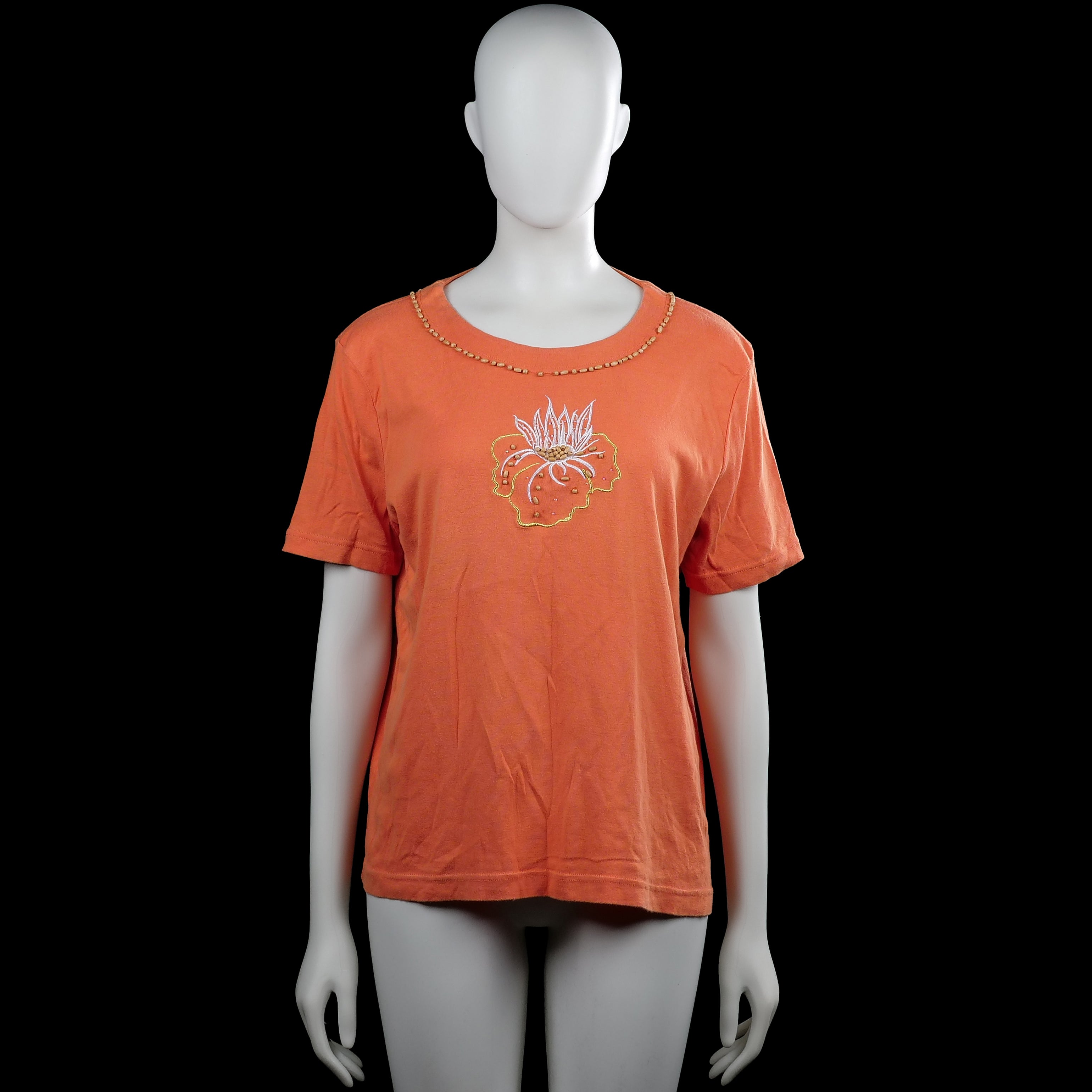 Kingfield - T-shirt - Orange - Size L - Orange short-sleeve top with a round neckline featuring bead trim and a floral motif on the chest. Straight hem and plain sleeve cuffs.