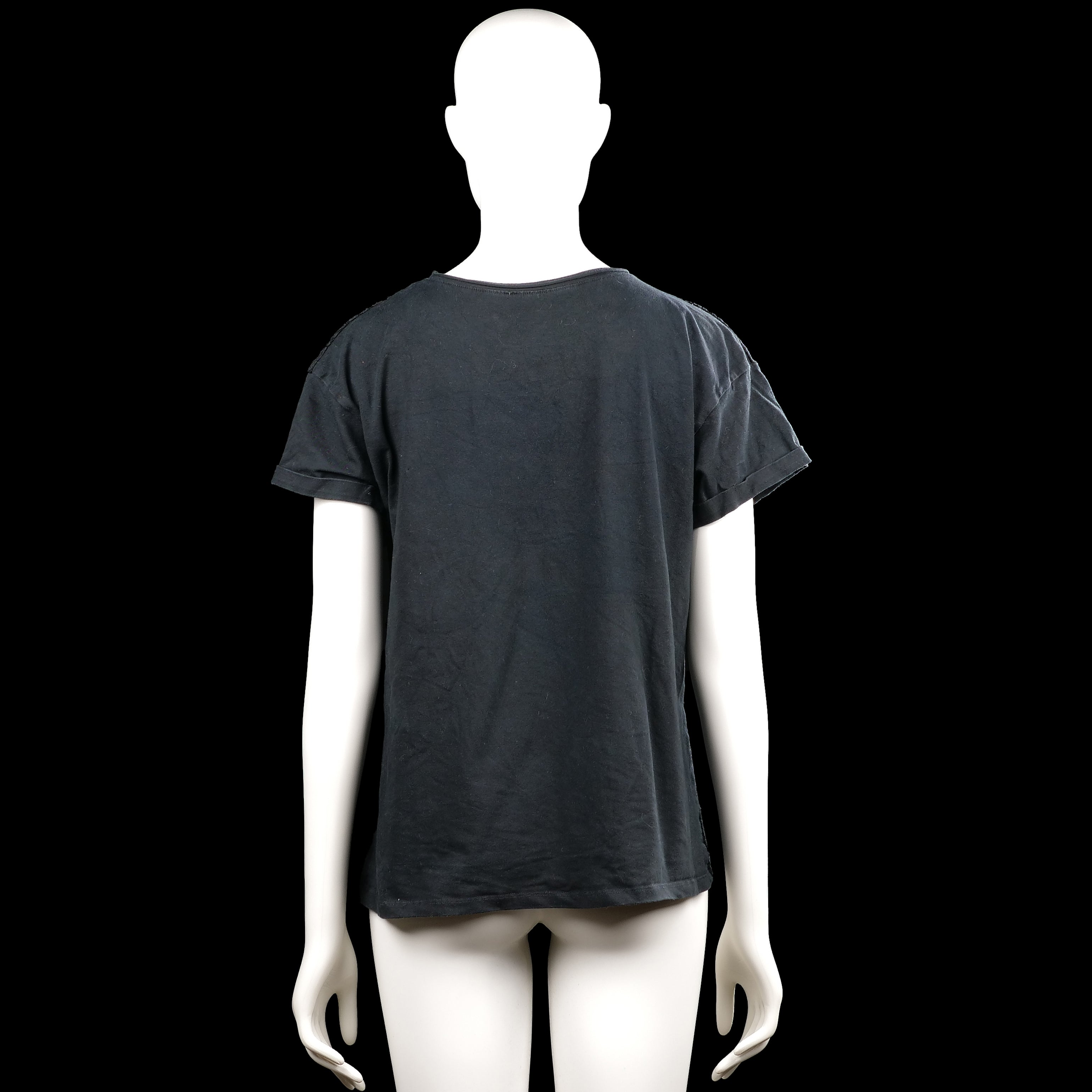 T-shirt - Black & Gray - Size M