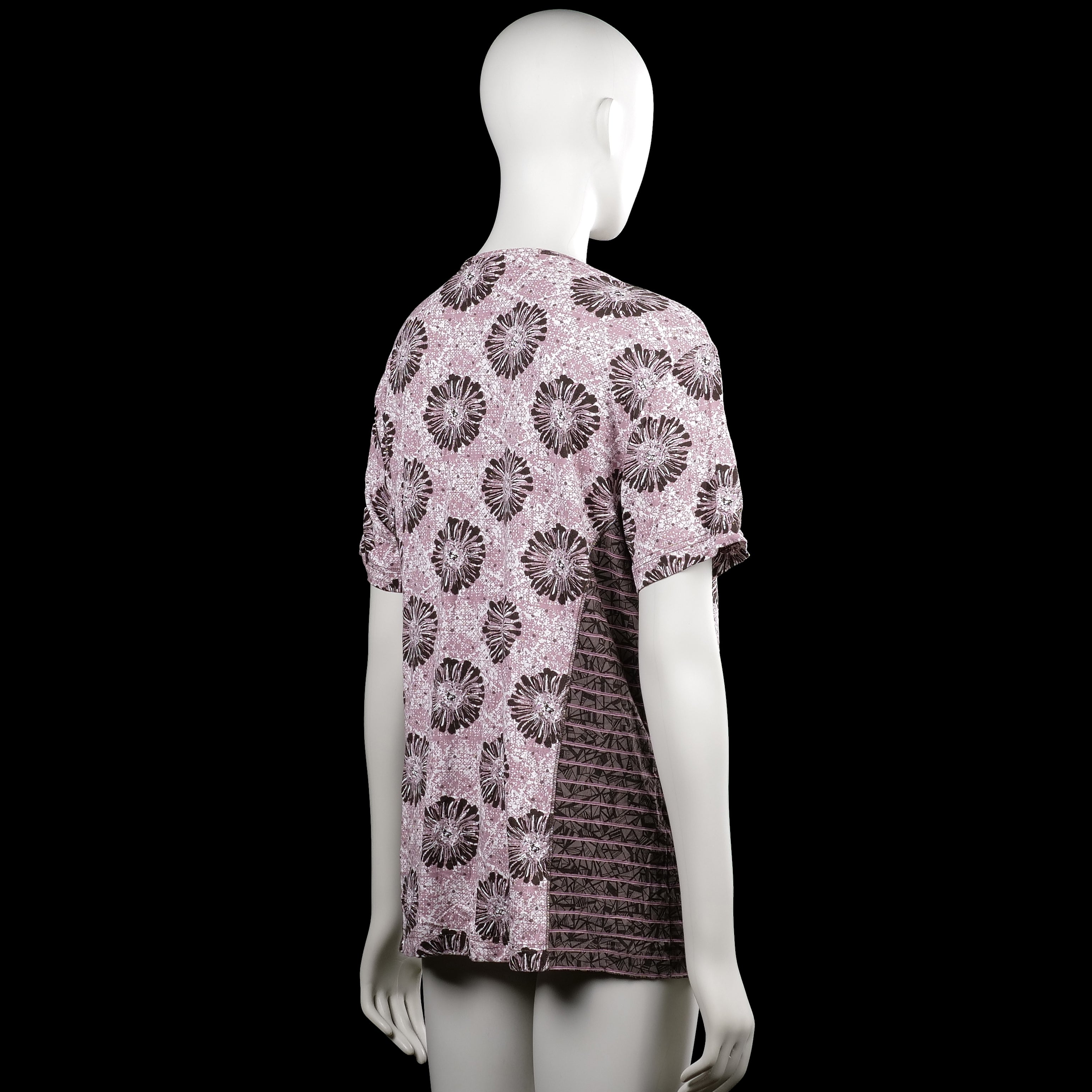 T-shirt - Pink & Black - Size L