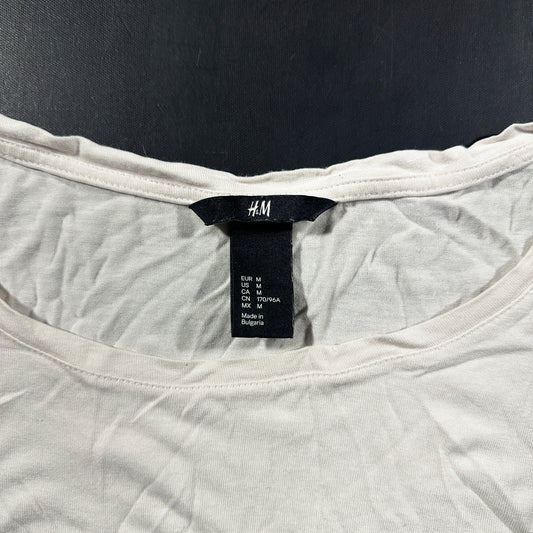 T-shirt - White - Size M
