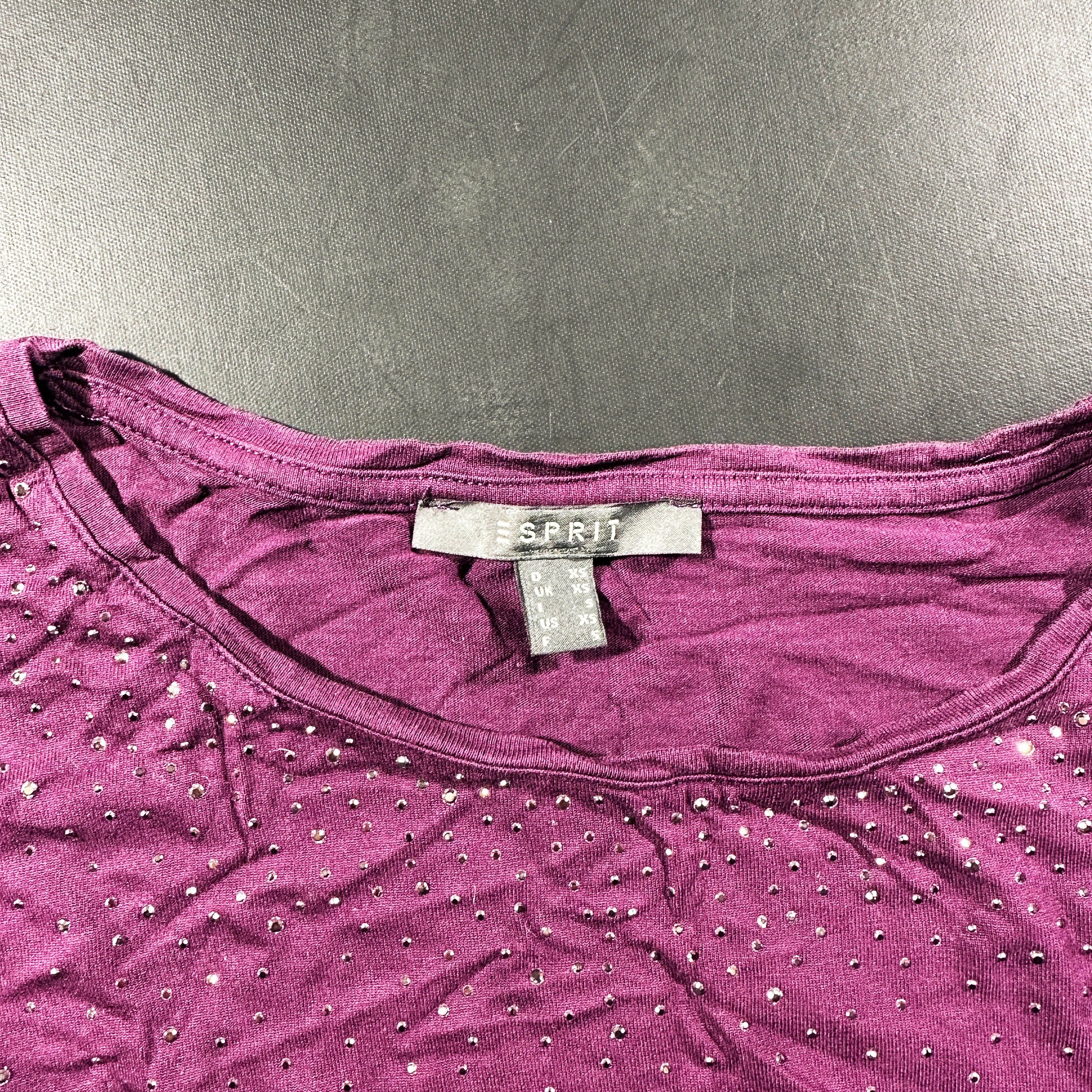 T-shirt - Purple - Size XS
