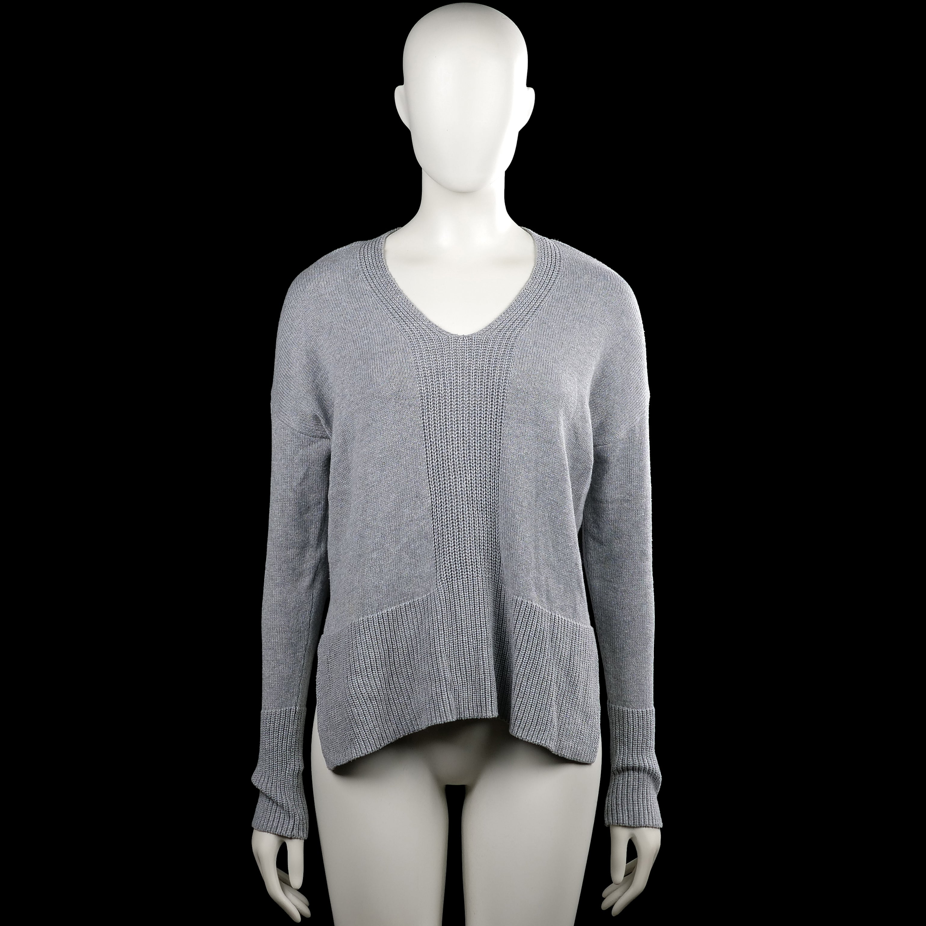 Esprit - Long-sleeve top - Gray - Size XS - Gray solid knit top with a V-neck and long sleeves. Features ribbed cuffs and a ribbed straight hem with side slits.