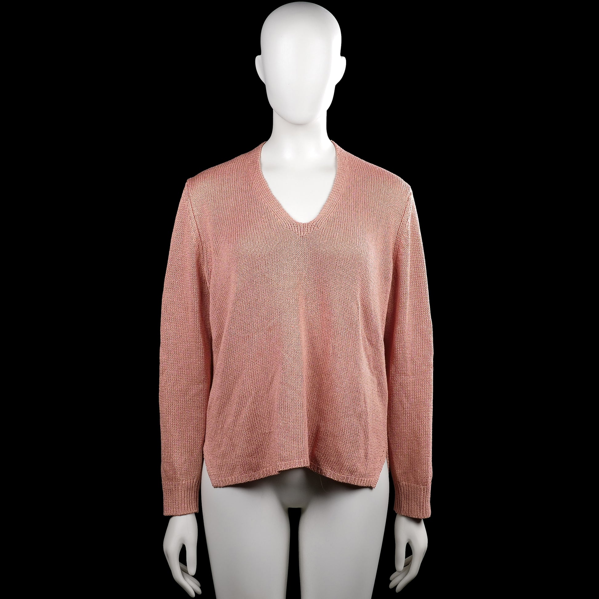 Lindex - Long-sleeve top - Rose - Size M - Rose solid knit top with a V-neckline and long sleeves. Ribbed cuffs and a straight hem with side slits.
