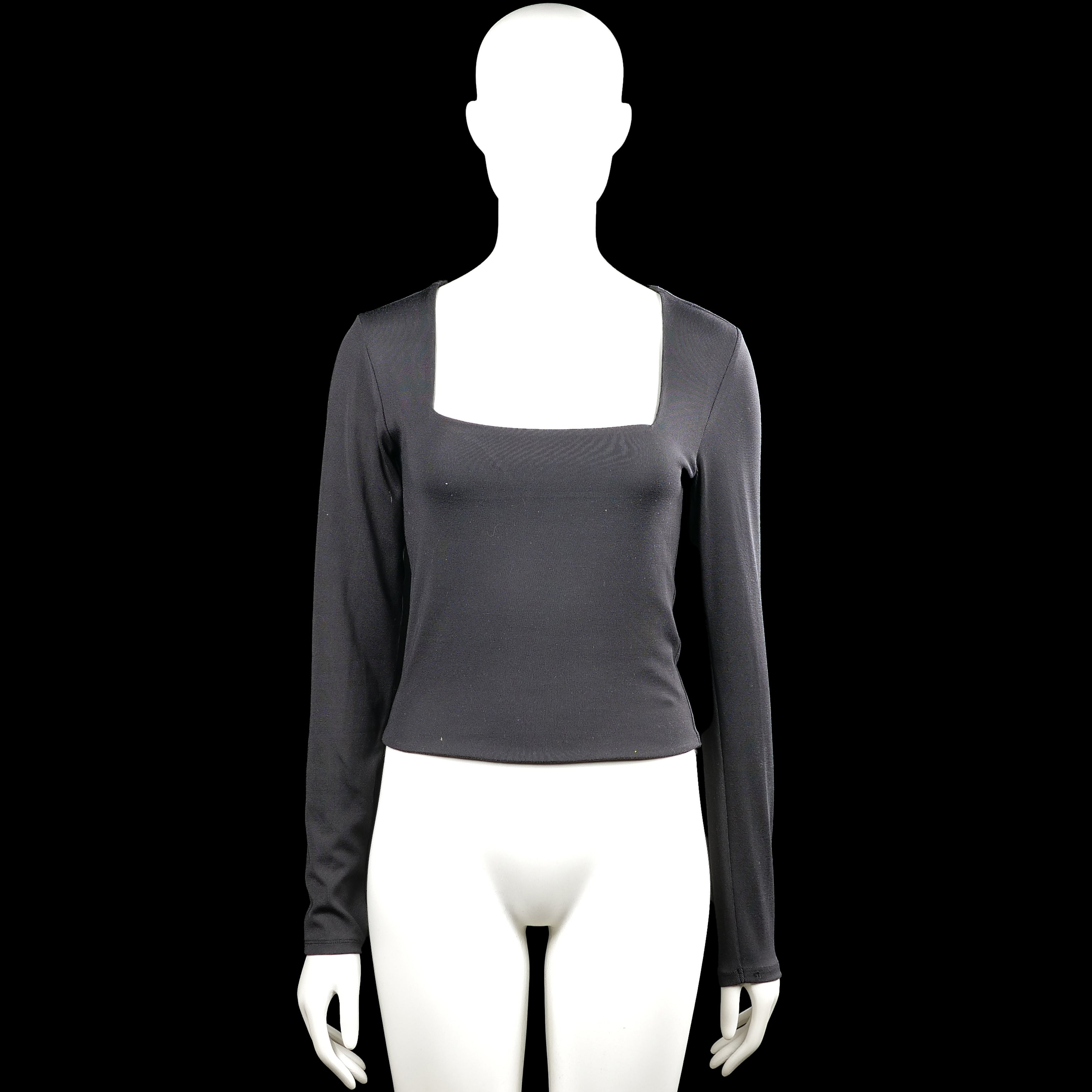 Amisu - Long-sleeve top - Charcoal - Size L - Charcoal solid top with a squared neckline and long sleeves. Straight hem and plain cuffs with no visible closures.