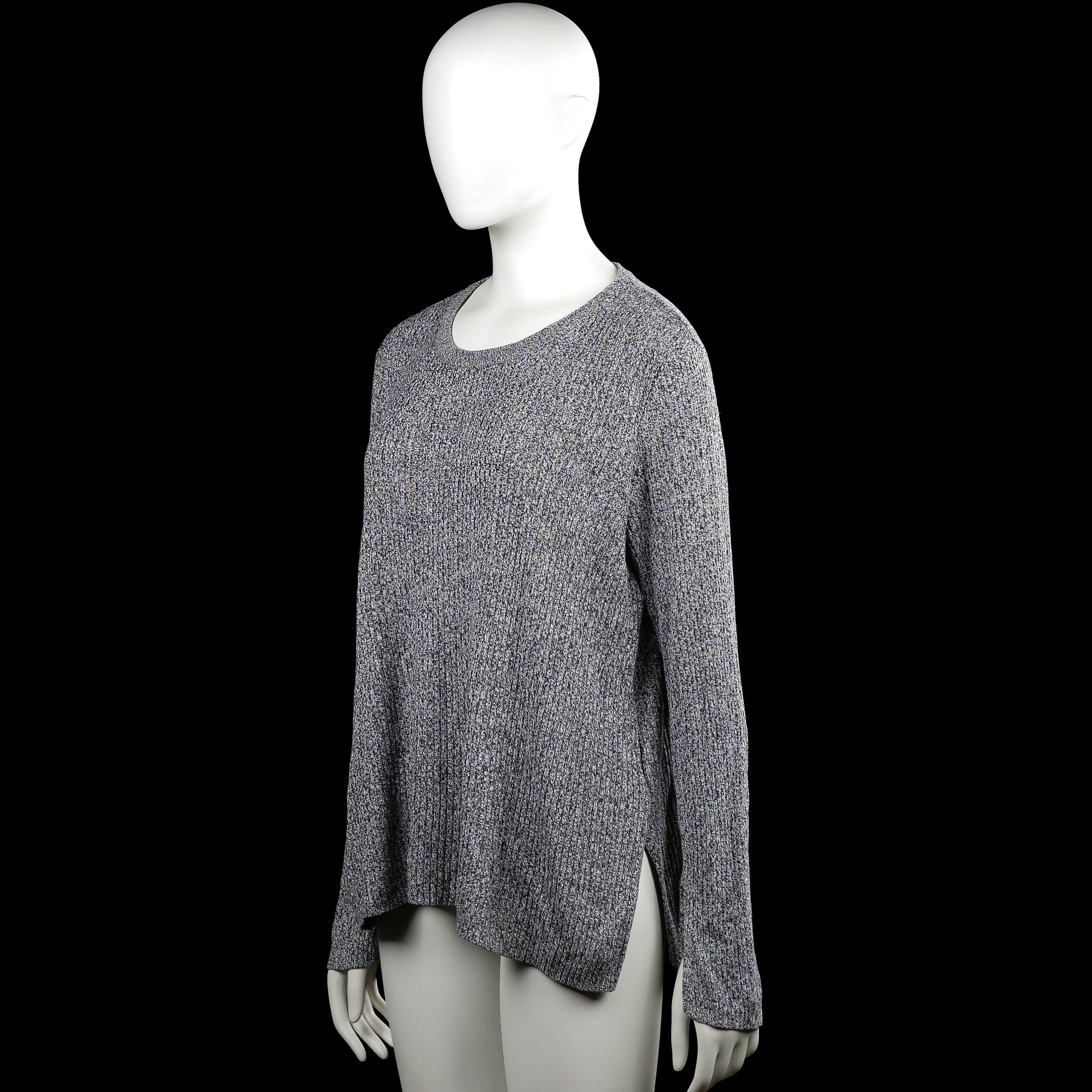 Long-sleeve top - Gray & Black - Size L