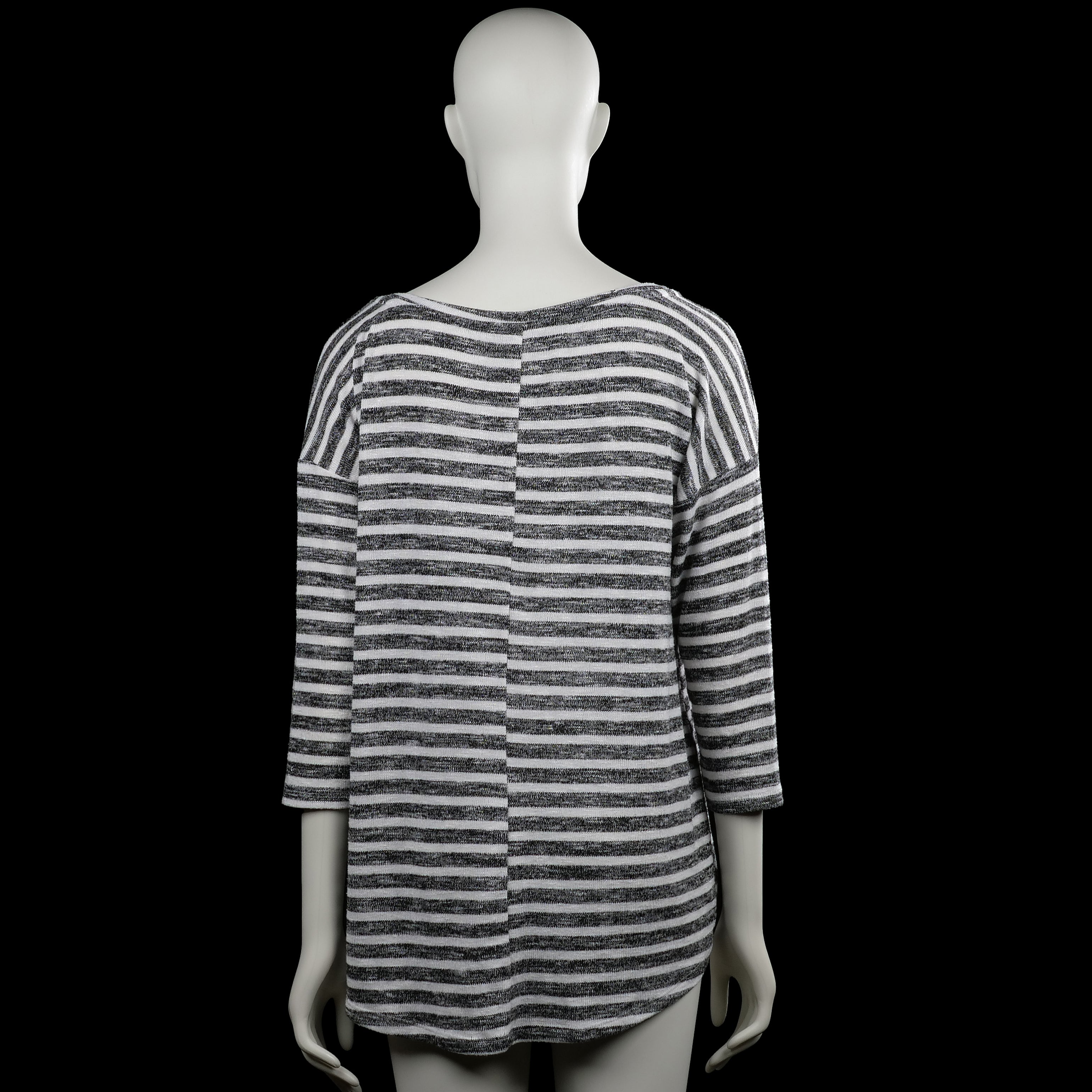 Long-sleeve top - White & Dark Gray - Size M