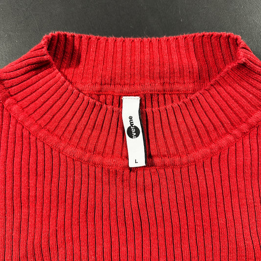 Sweater - Red - Size L