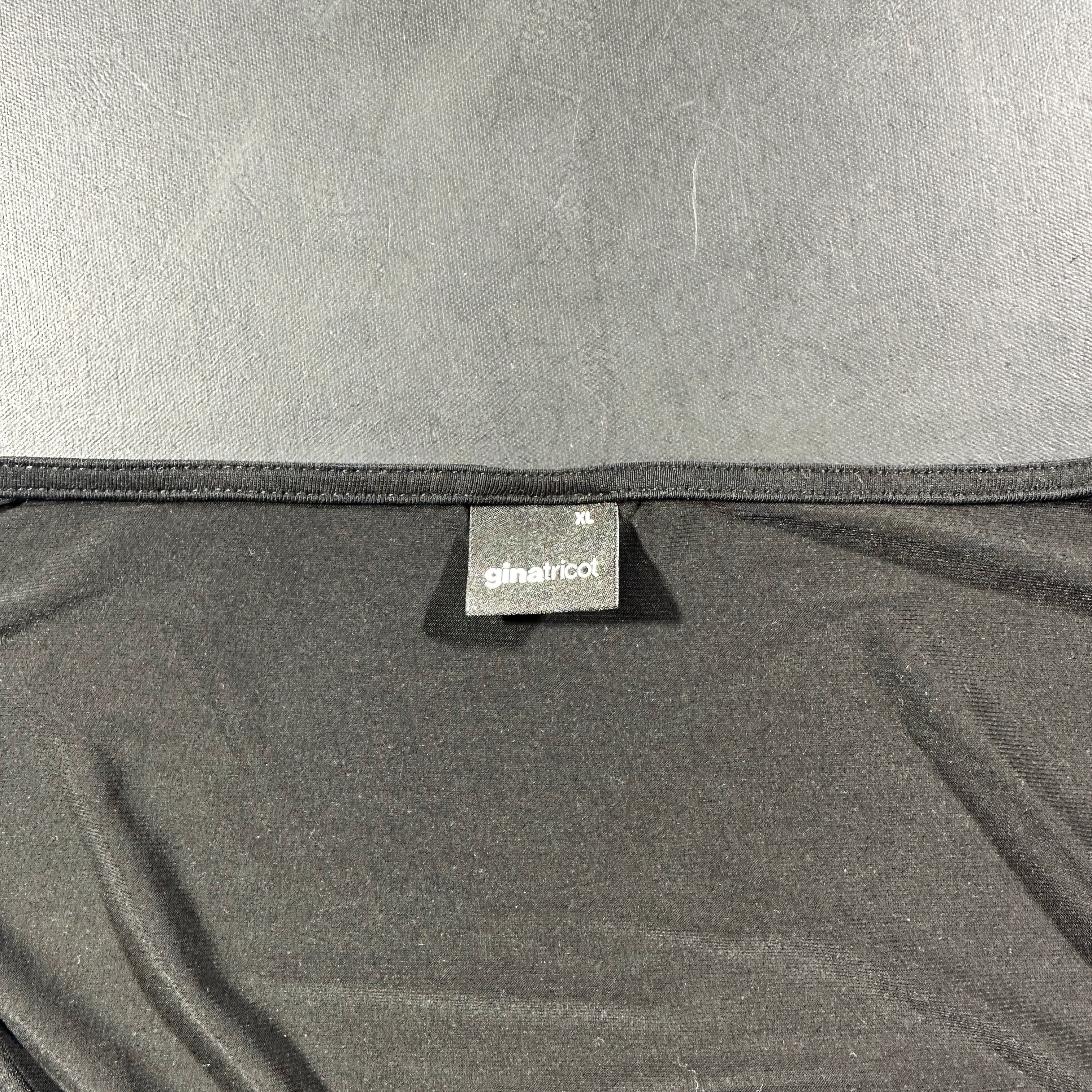 Long-sleeve top - Black - Size XL