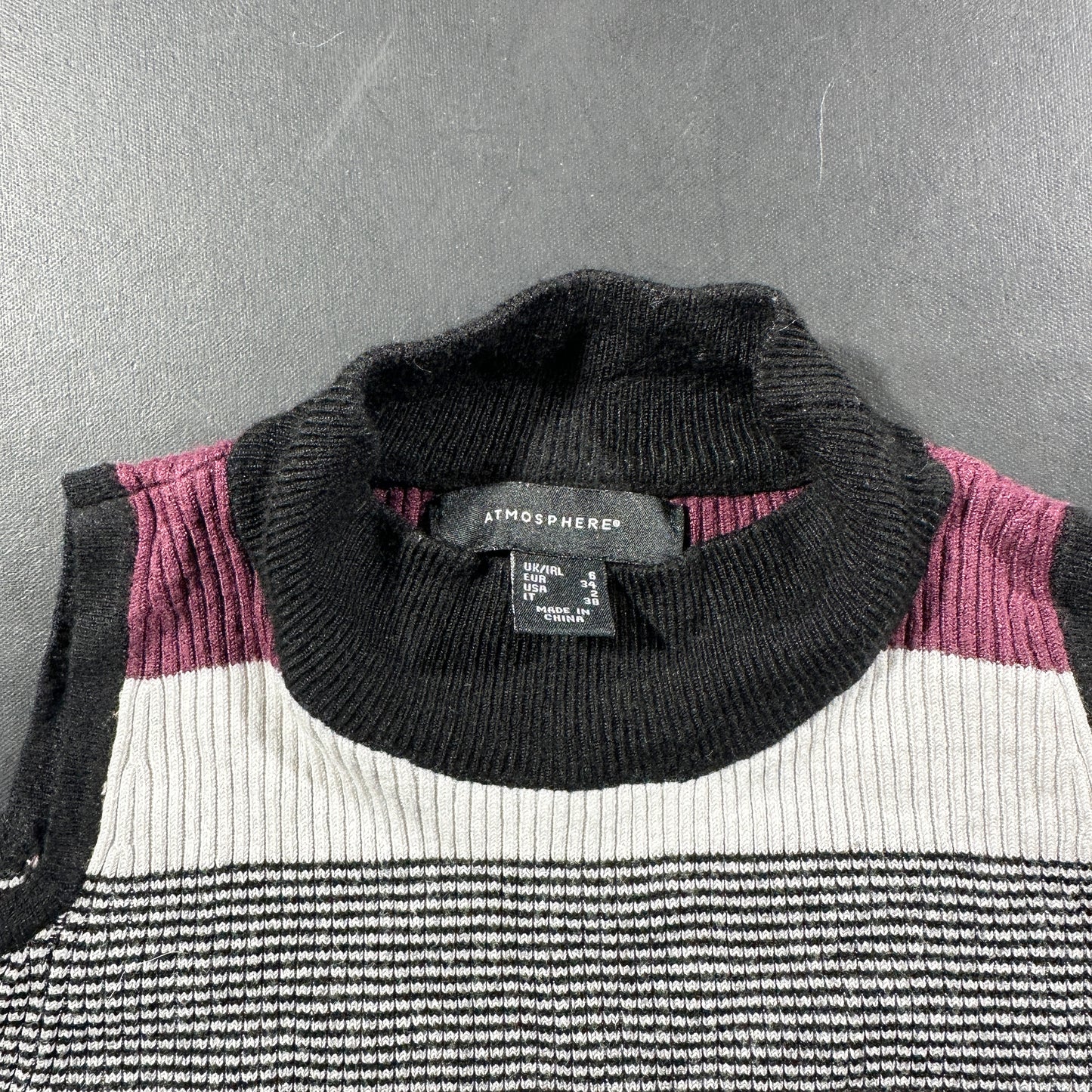 Sweater - Black & White - Size 34