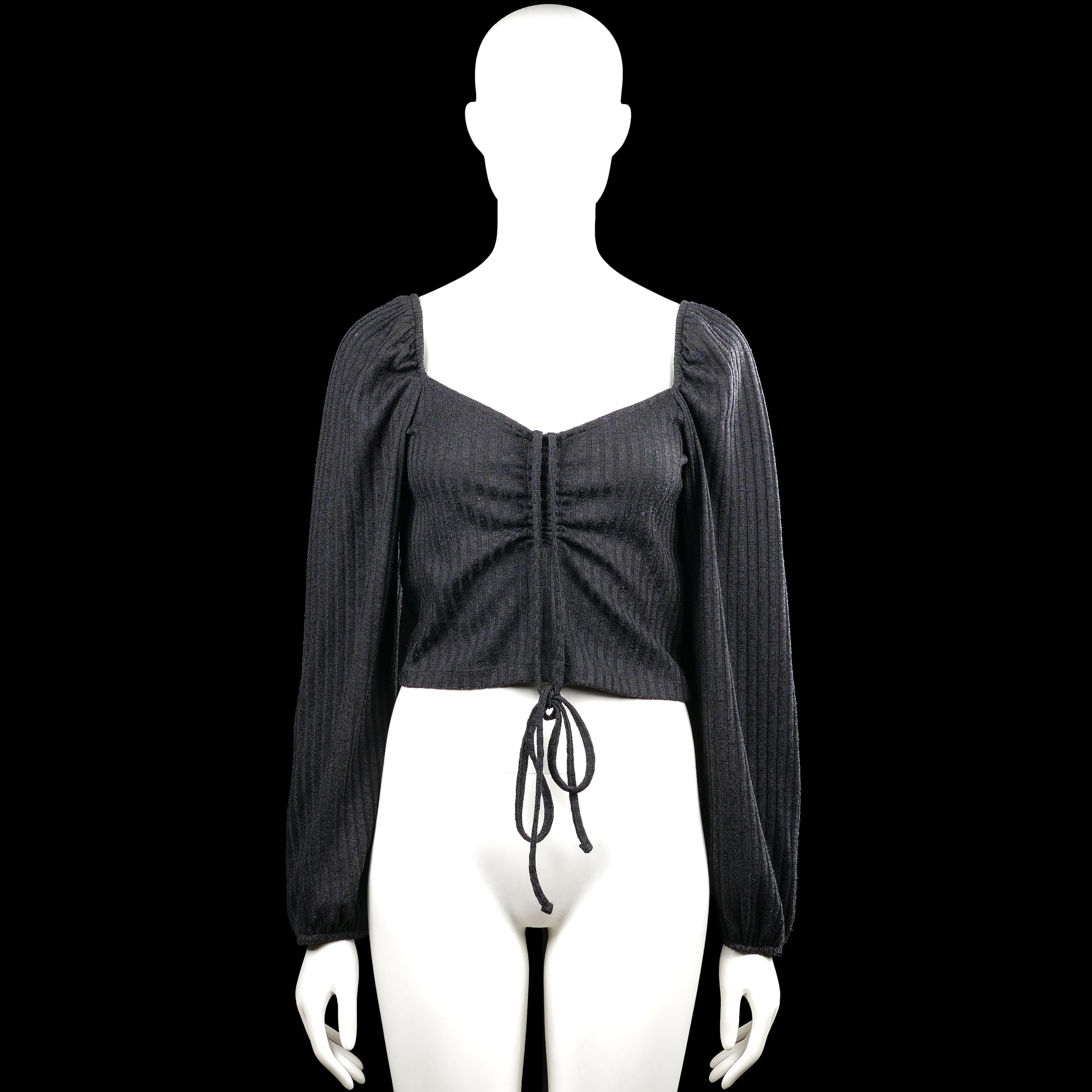 Gina Tricot - Long-sleeve top - Charcoal - Size M - Charcoal solid long-sleeve top with a squared neckline and ruched center front with a drawstring tie at the hem. Straight hem and elastic cuffs.