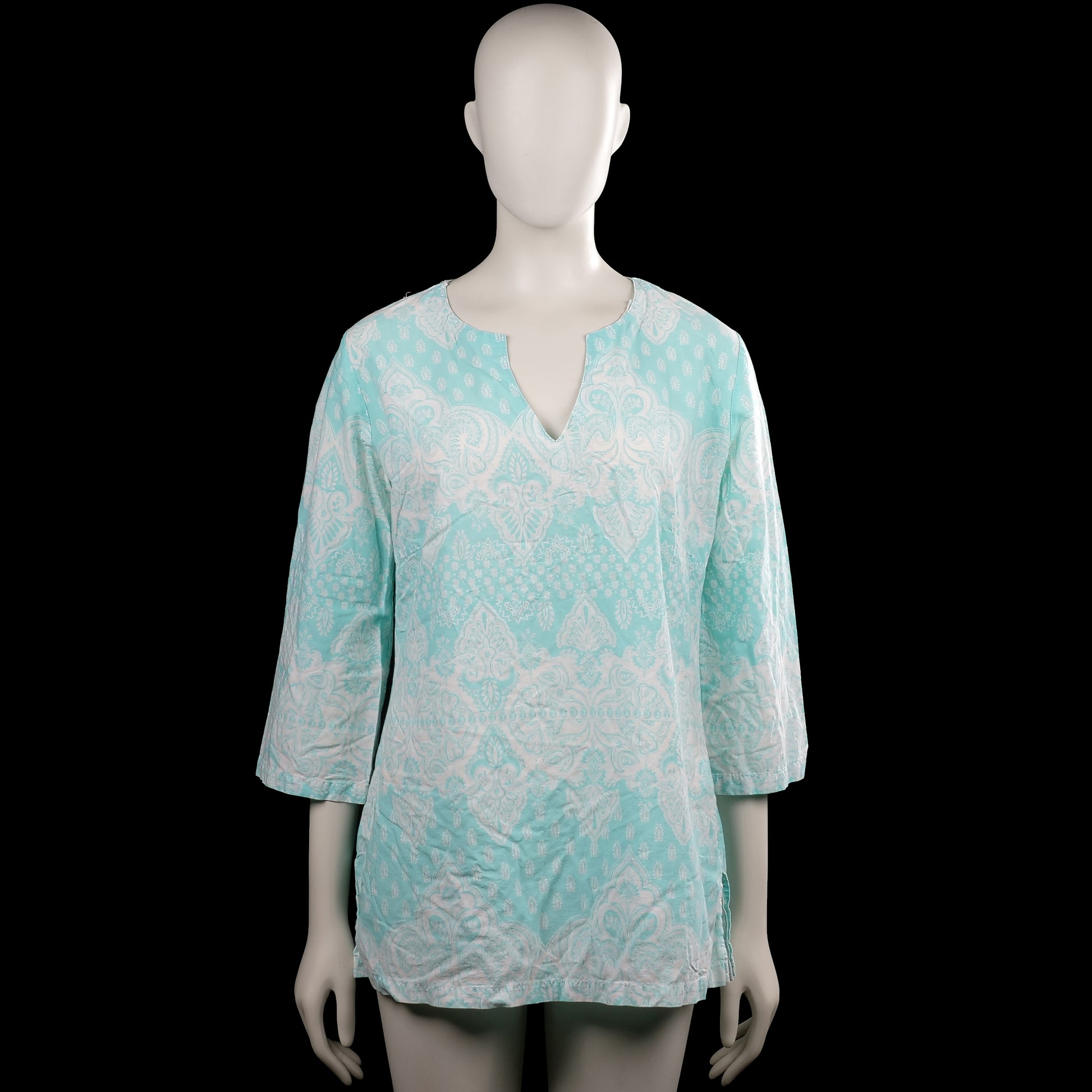 Tcm - Tunic - Turquoise & White - Size 42 - Turquoise and white printed tunic with a V-neck opening. Features three-quarter sleeves with plain cuffs, a straight hem, and side slits.