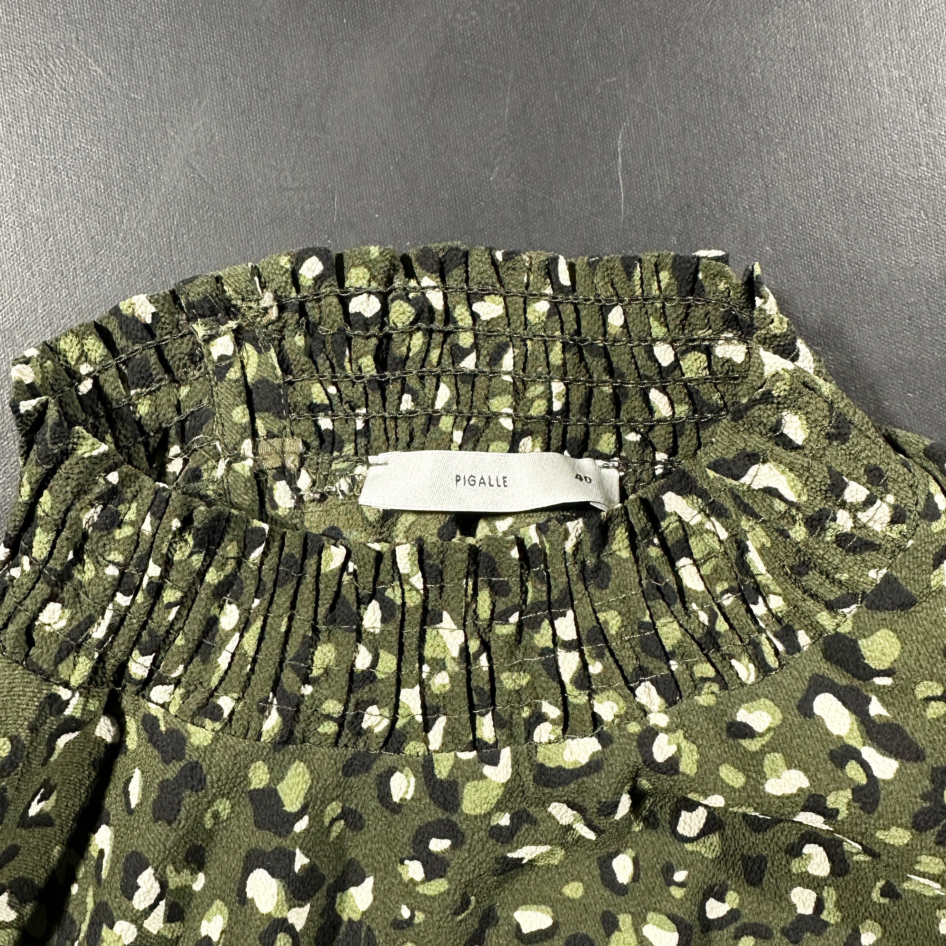 Blouse - Olive & White - Size 40