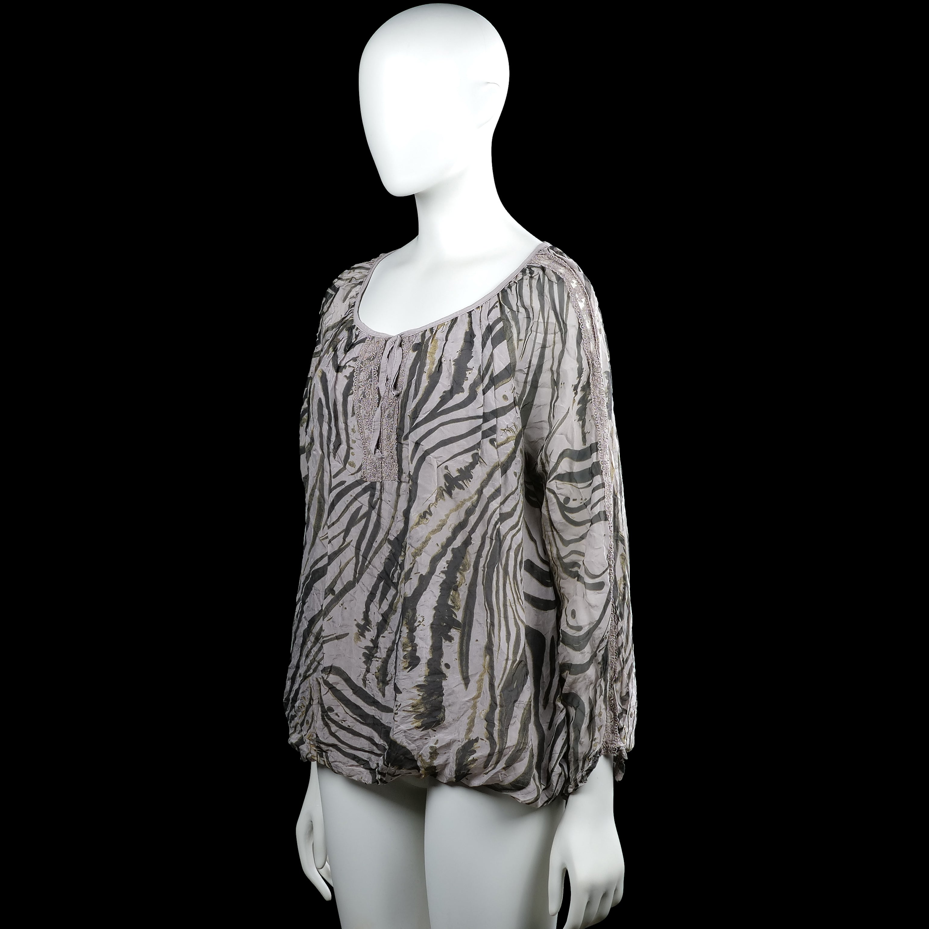 Blouse - Light Gray & Dark Gray - Size M