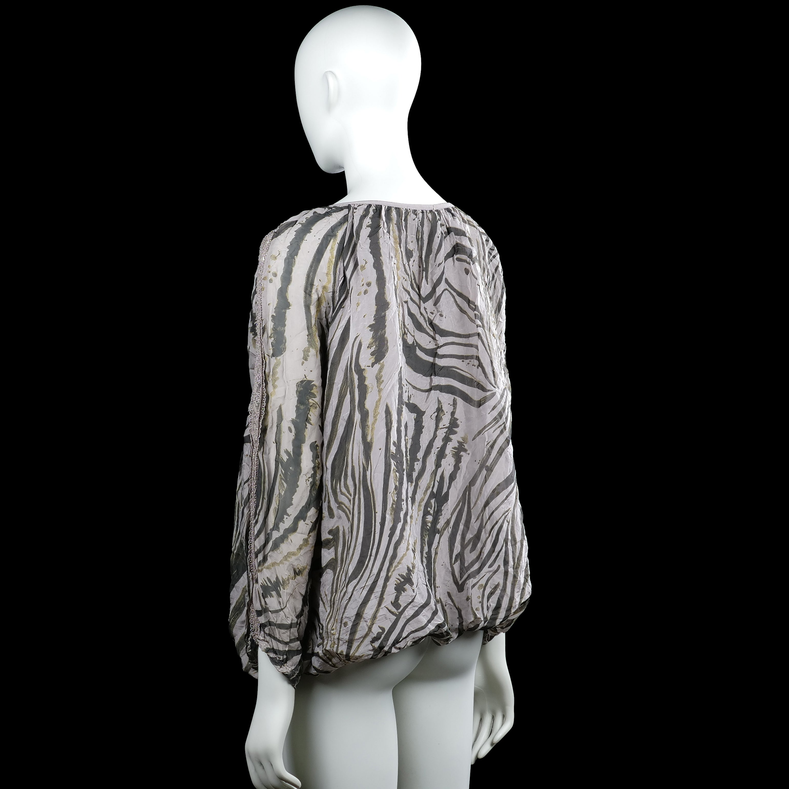 Blouse - Light Gray & Dark Gray - Size M