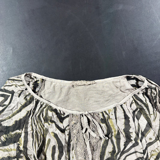 Blouse - Light Gray & Dark Gray - Size M